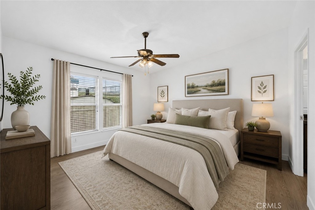 1925 E La Veta Avenue 50
