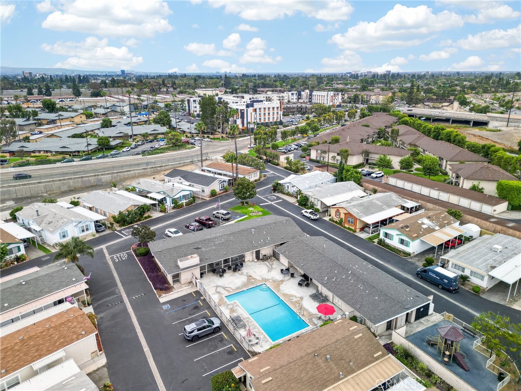 1925 E La Veta Avenue 50