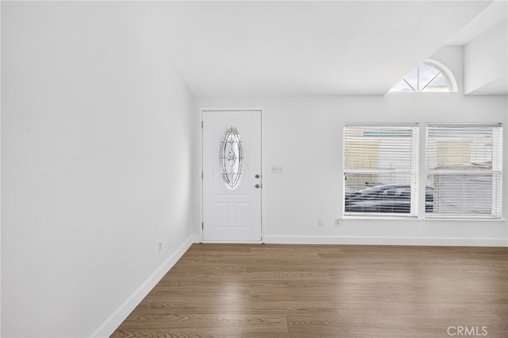 1925 E La Veta Avenue 50