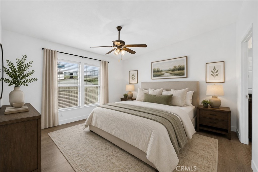 1925 E La Veta Avenue 50
