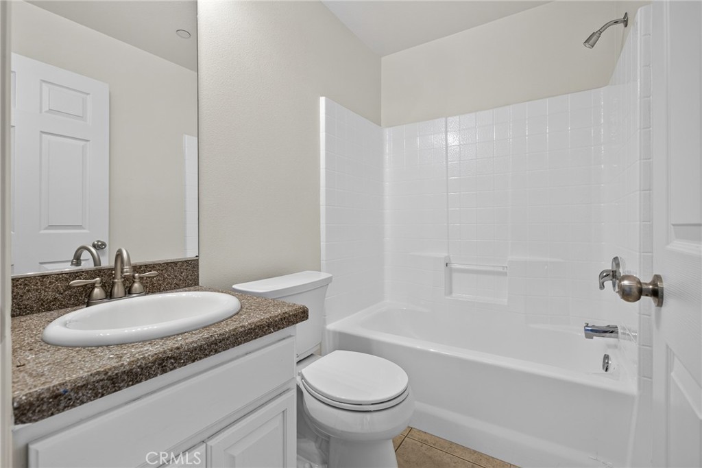 1555 Orange Avenue 1203