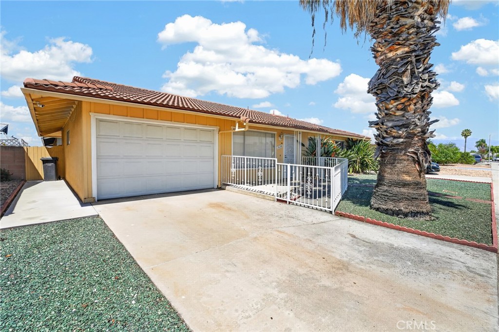 1620 Sandlewood Drive