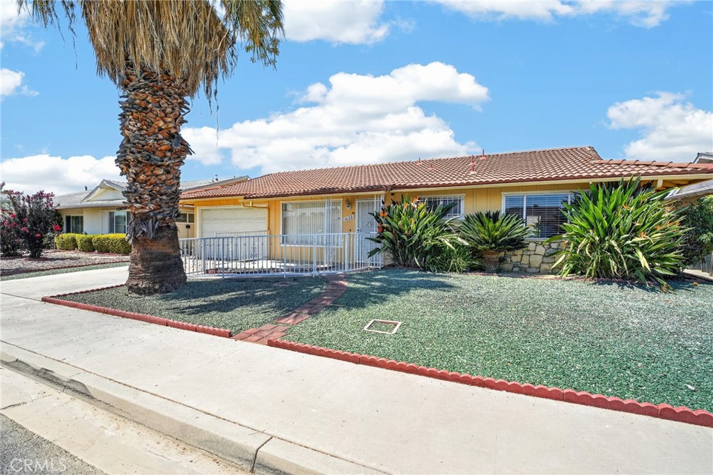 1620 Sandlewood Drive
