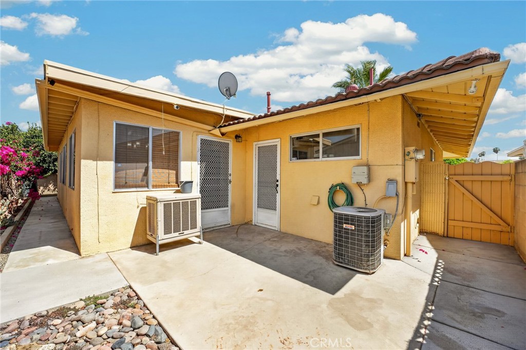 1620 Sandlewood Drive