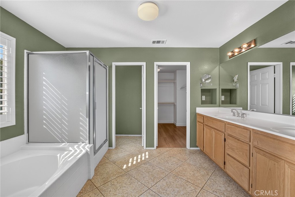 7904 San Benito