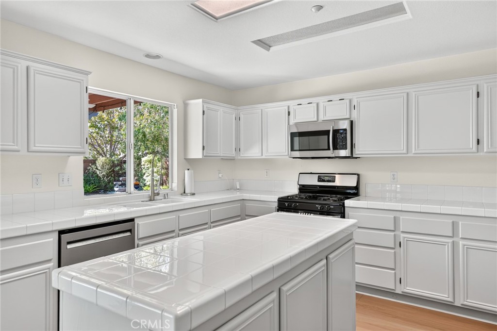 7904 San Benito