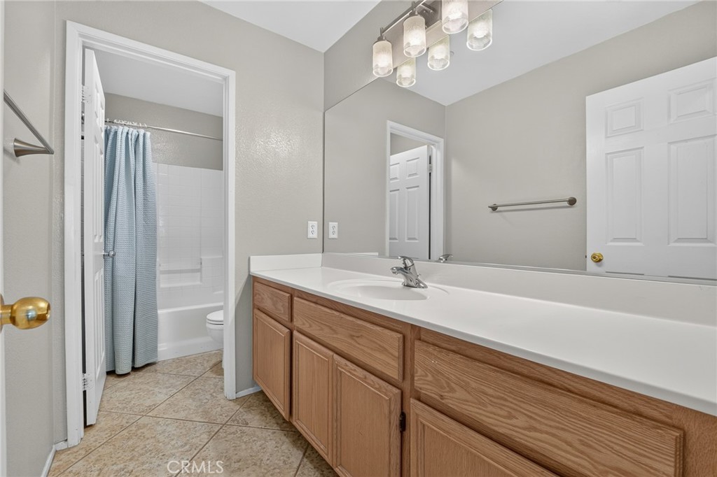 7904 San Benito
