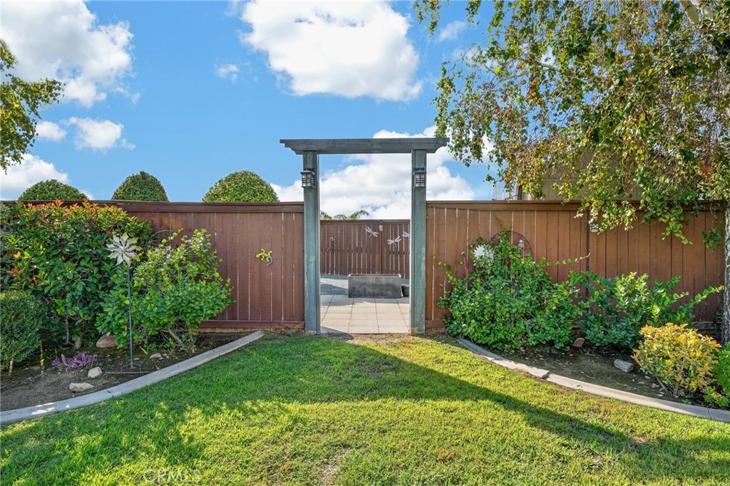 7904 San Benito