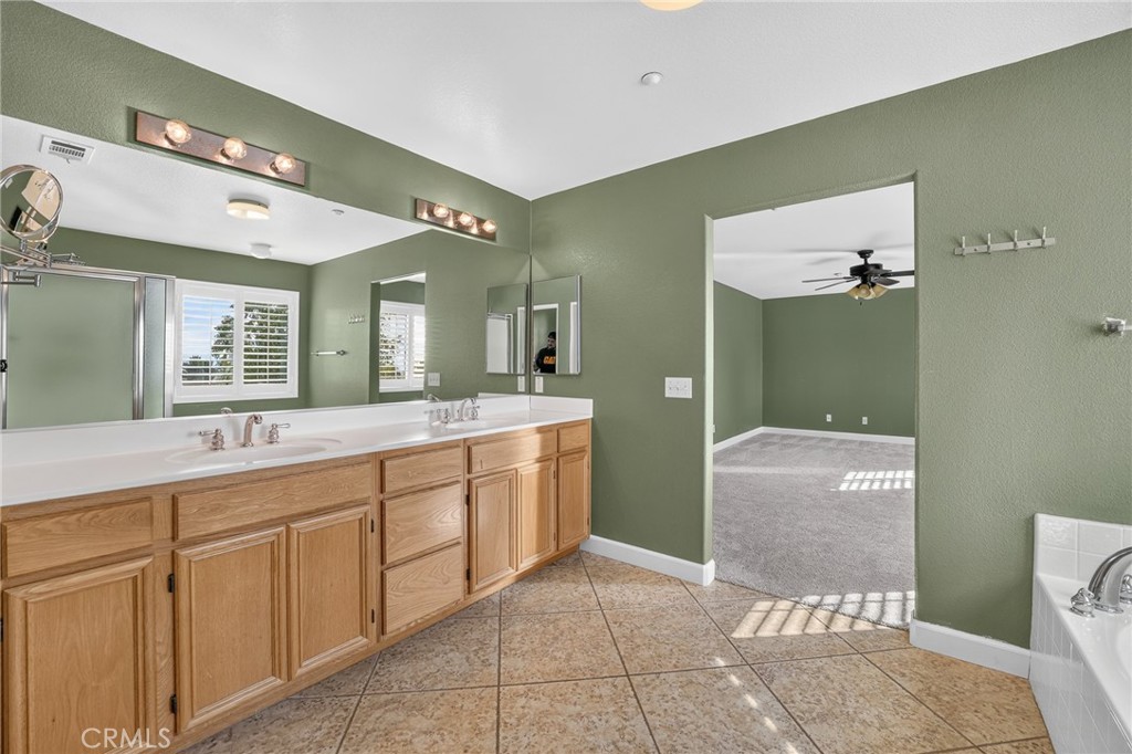 7904 San Benito