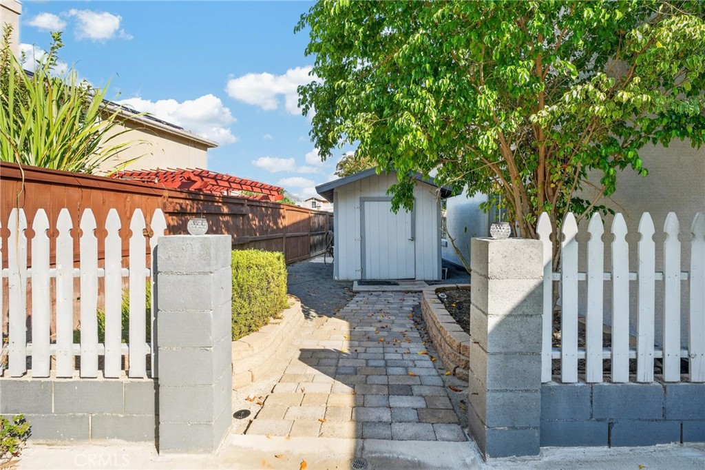 7904 San Benito