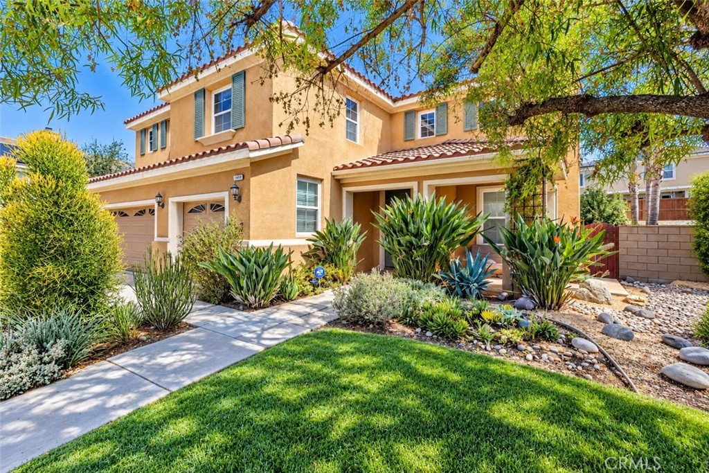1448 Moonlight Drive
