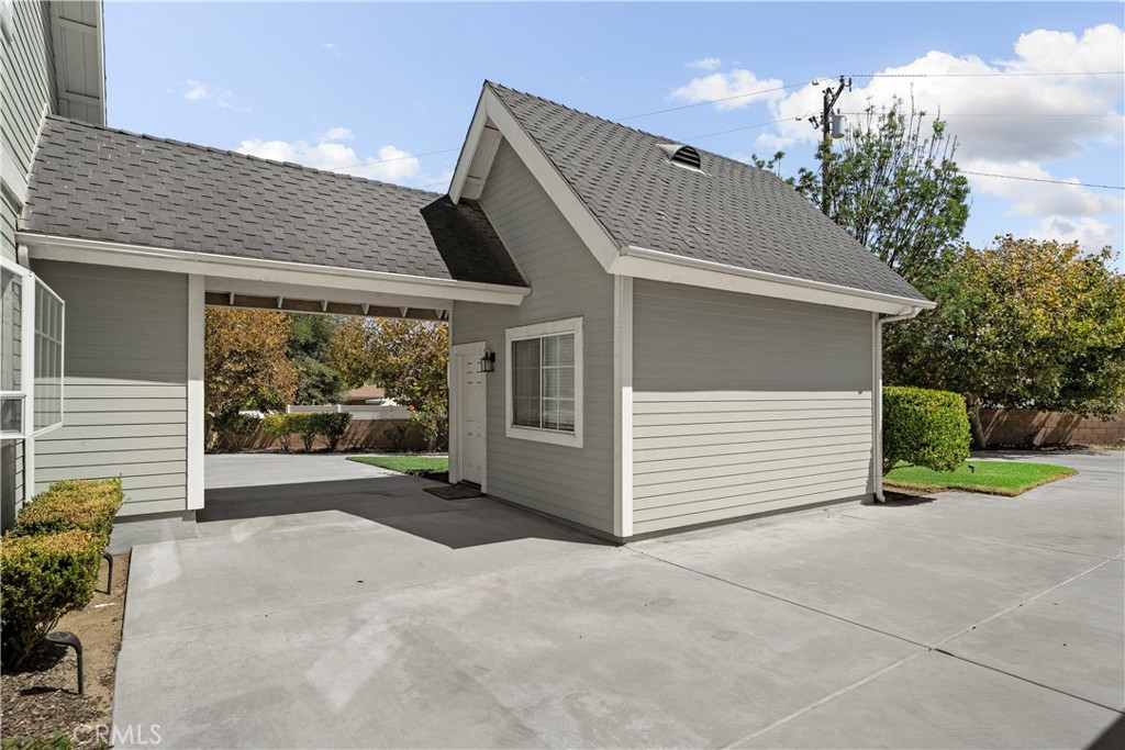 26983 Pilgrim Road