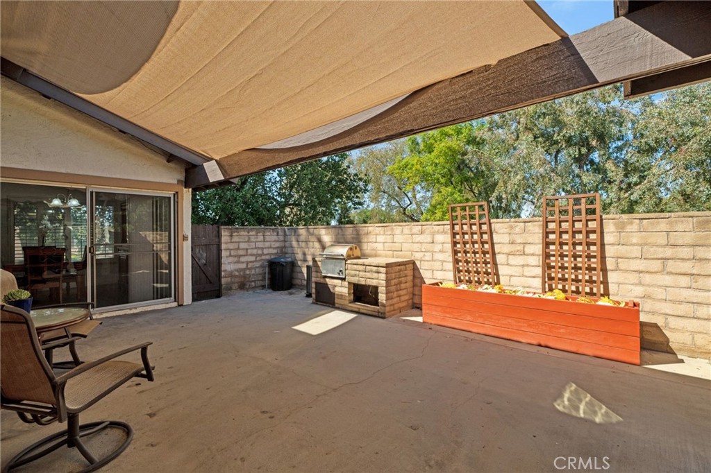 803 E Palm Avenue