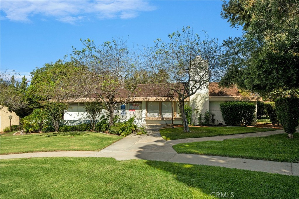 803 E Palm Avenue