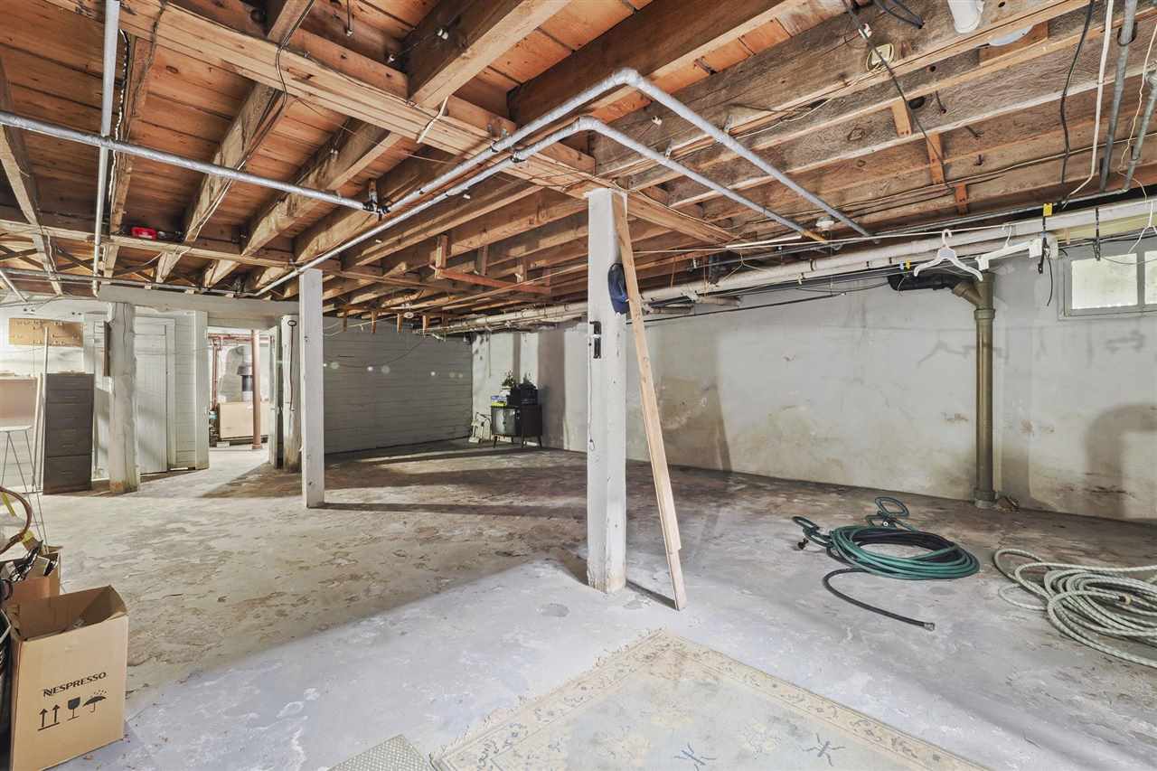 306 E Dixon Avenue