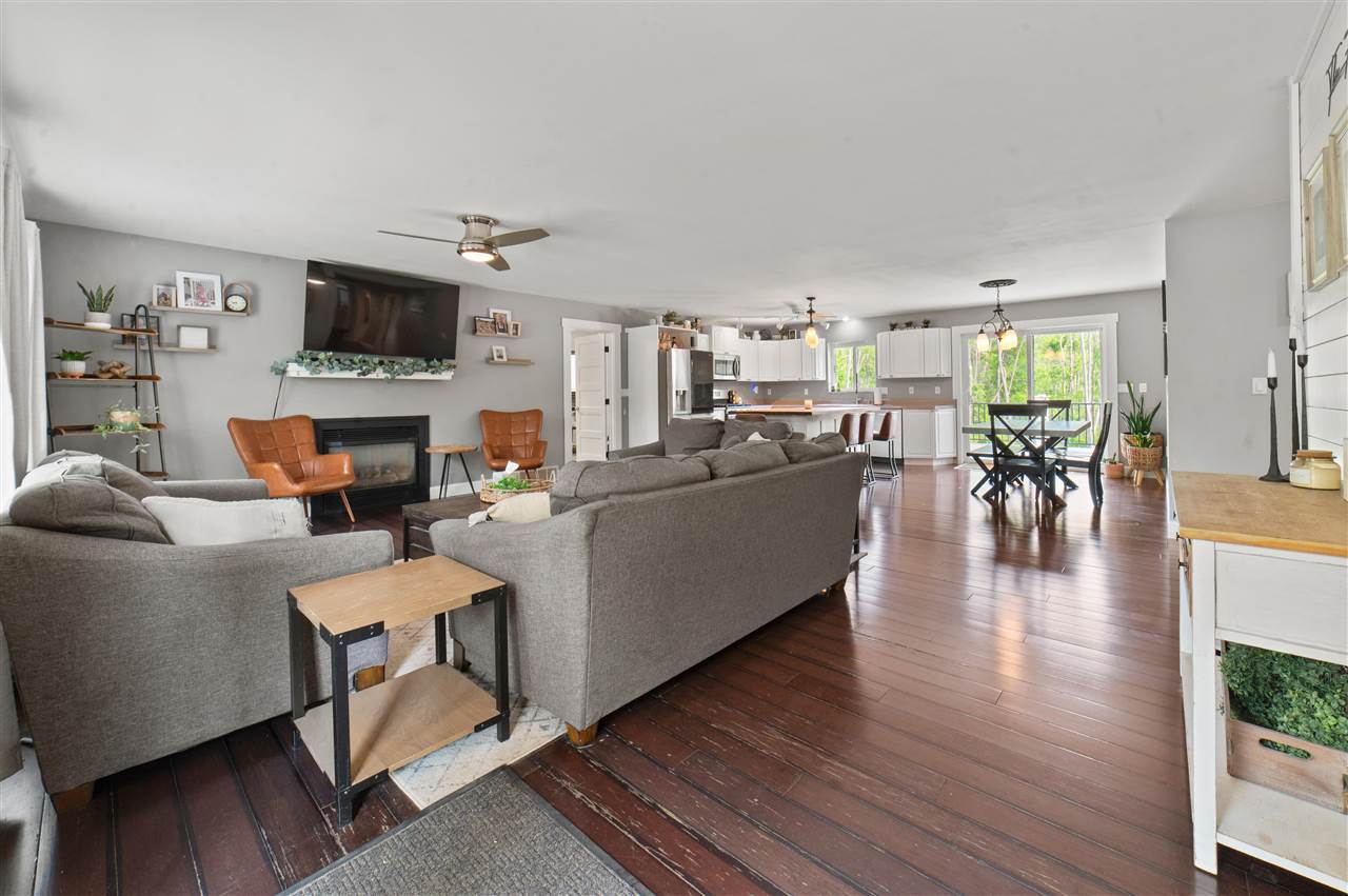 3300 Tree Tops Lane