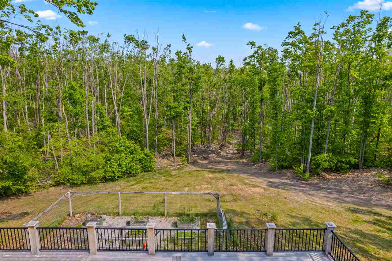 3300 Tree Tops Lane