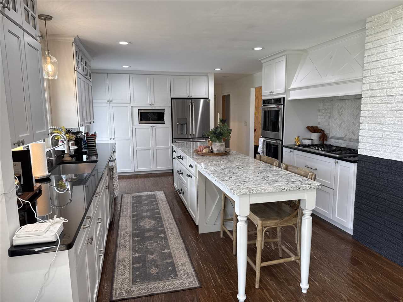 385 S Estates Drive