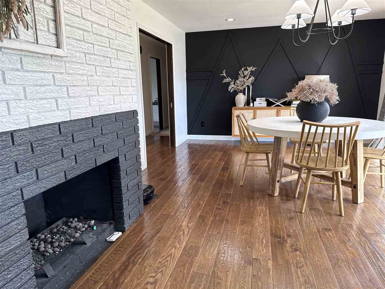 385 S Estates Drive
