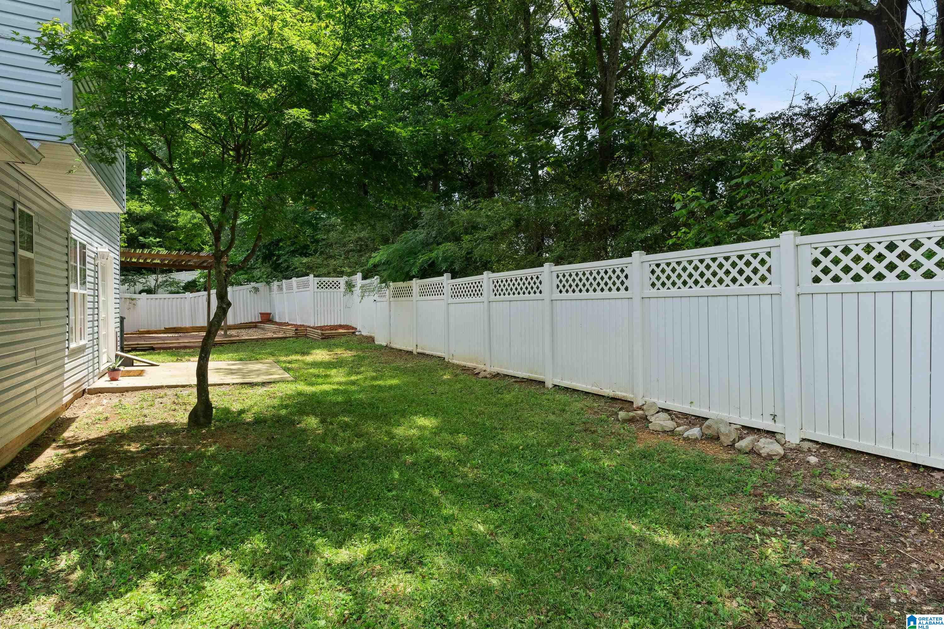 156 MAGNOLIA CIRCLE
