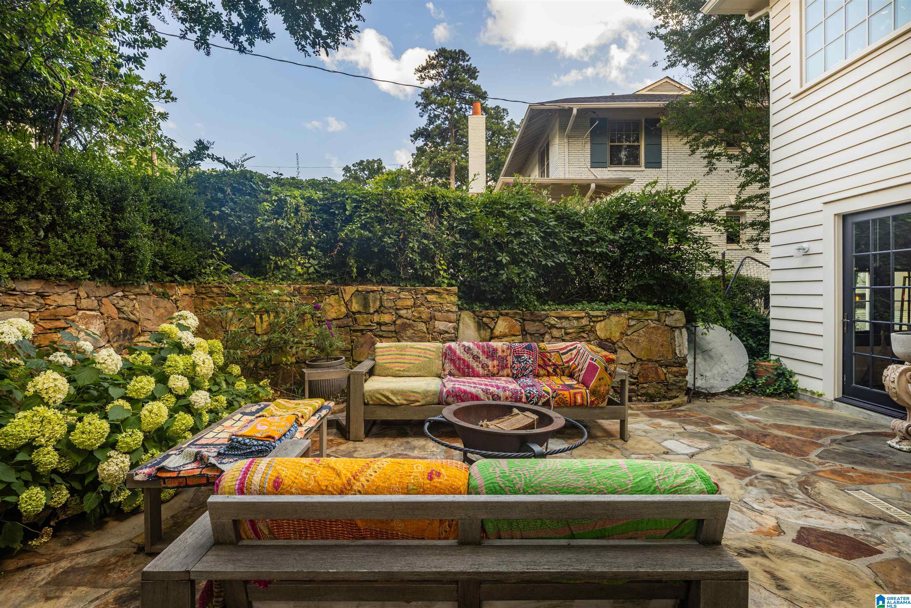 925 CONROY ROAD