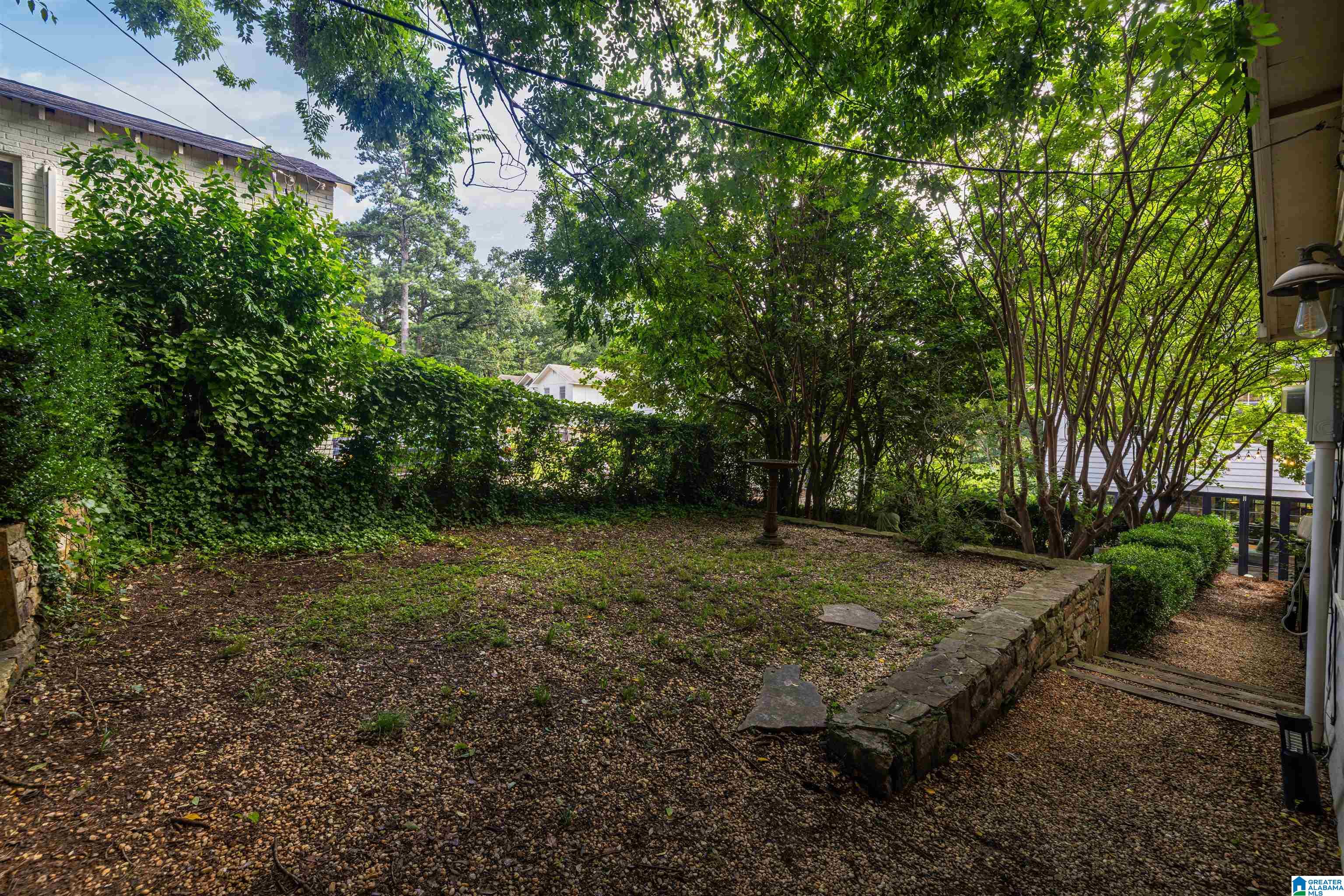 925 CONROY ROAD