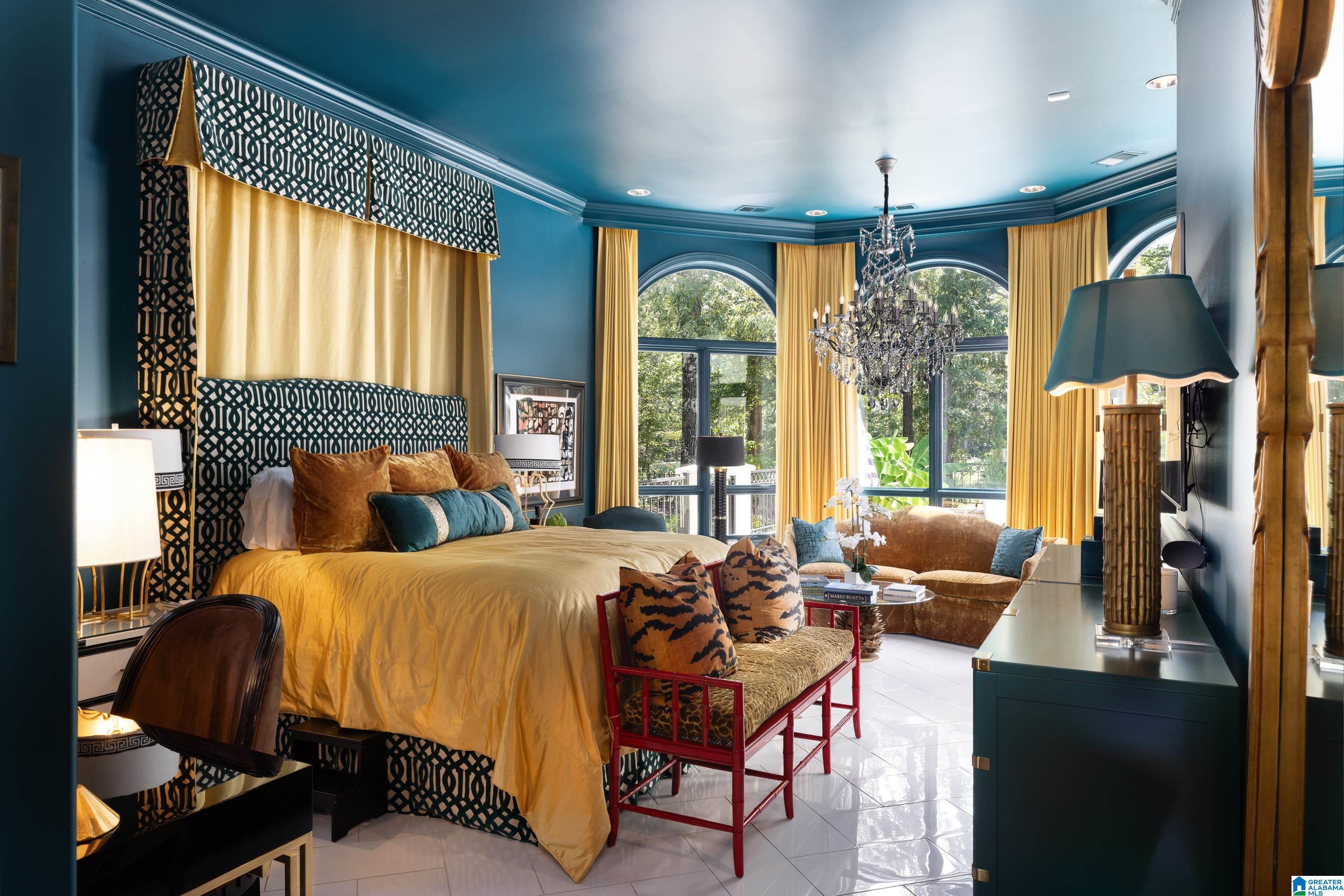 3525 SHANDWICK PLACE