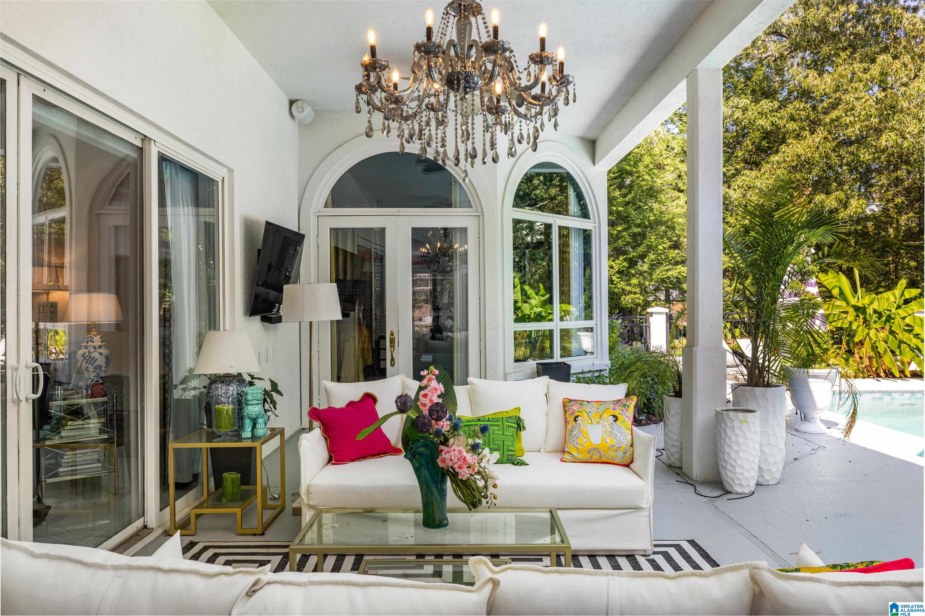 3525 SHANDWICK PLACE