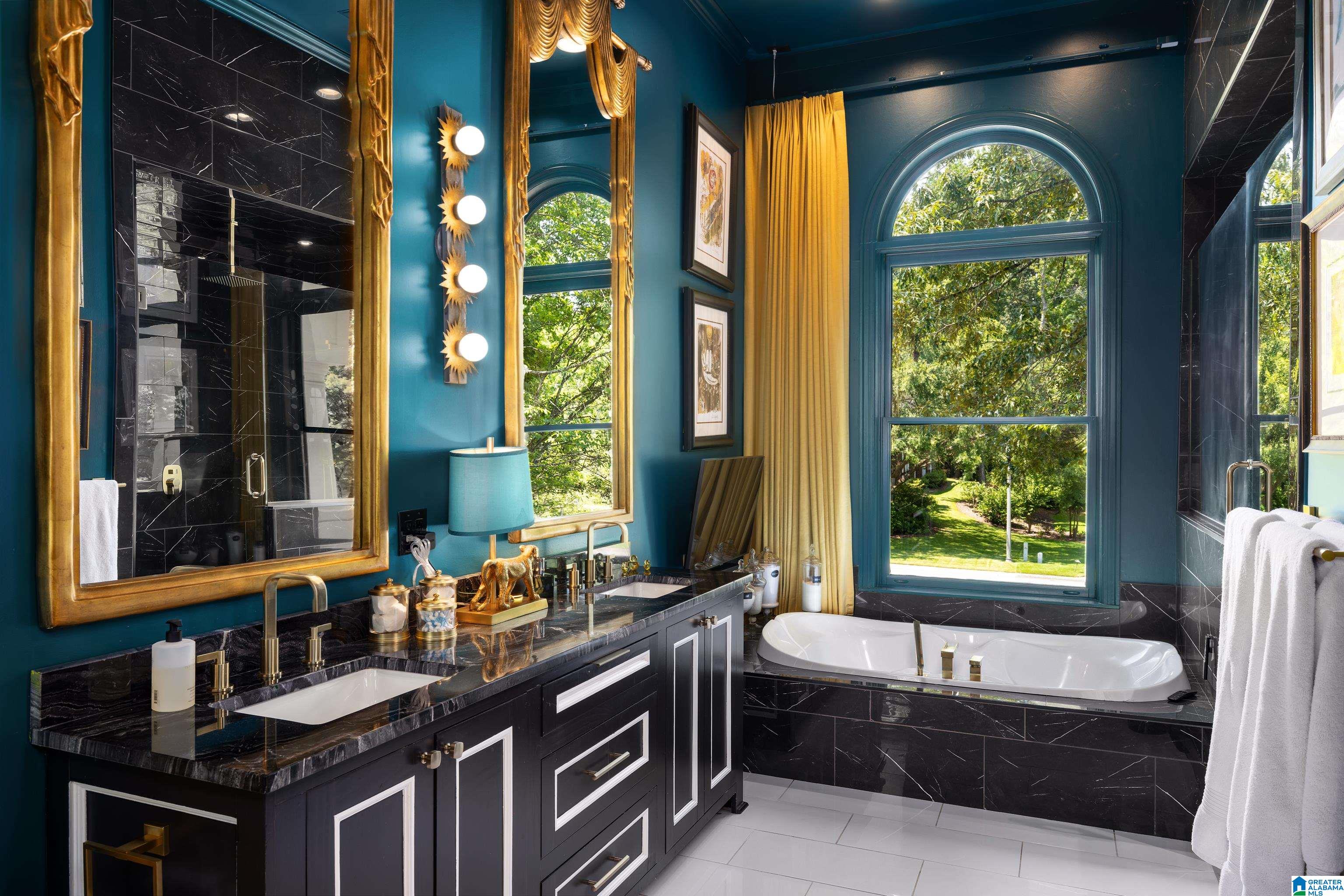 3525 SHANDWICK PLACE