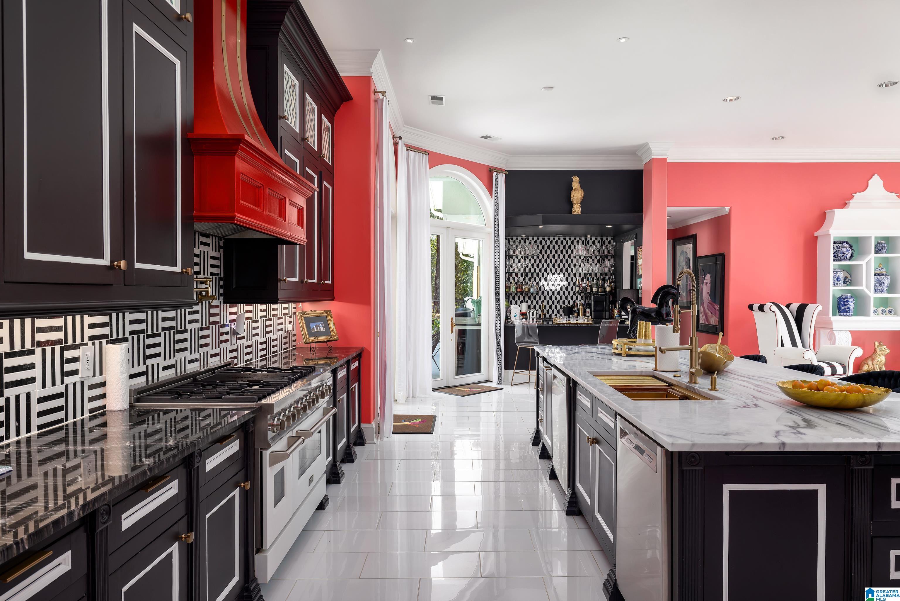 3525 SHANDWICK PLACE