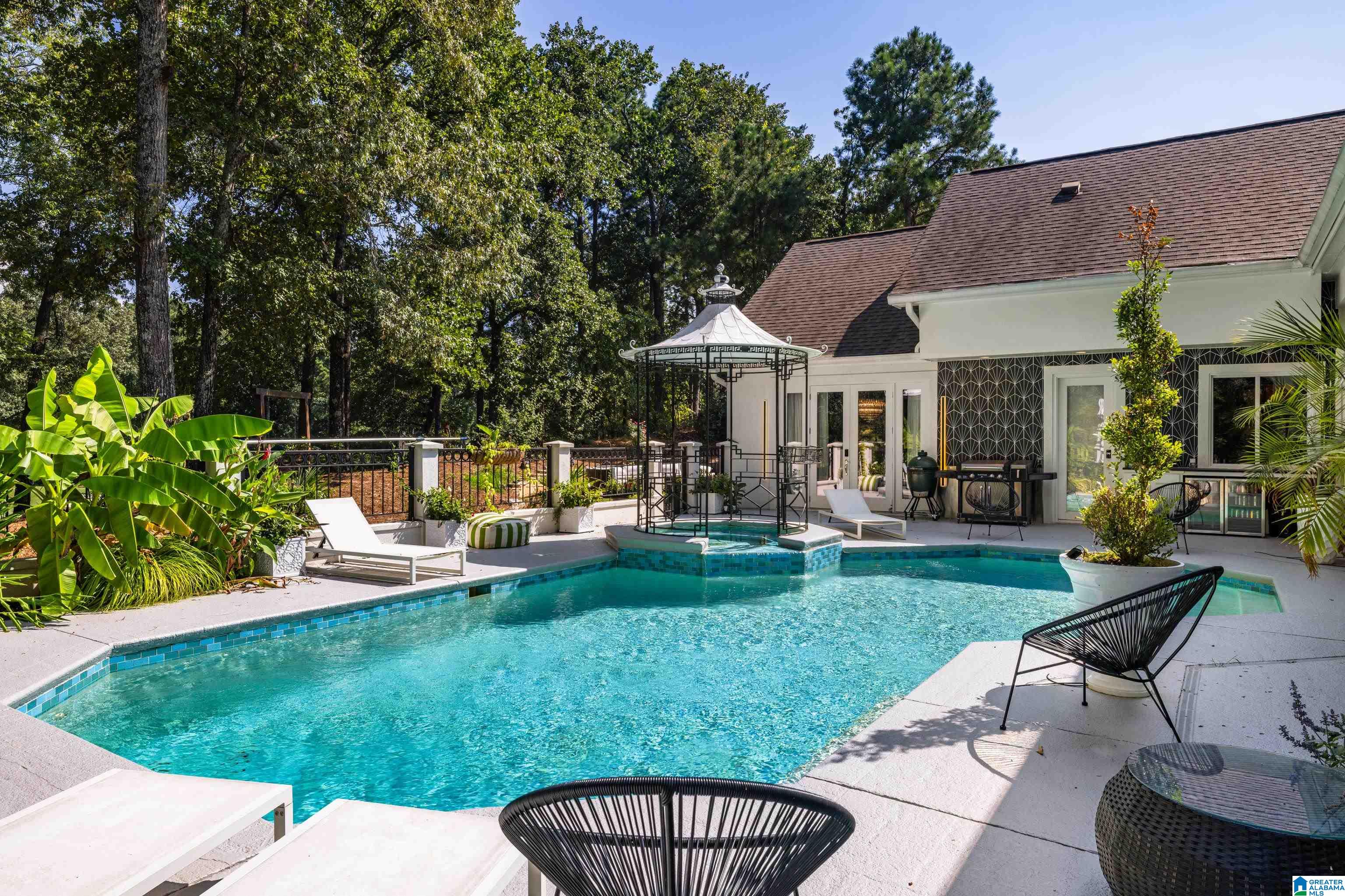 3525 SHANDWICK PLACE