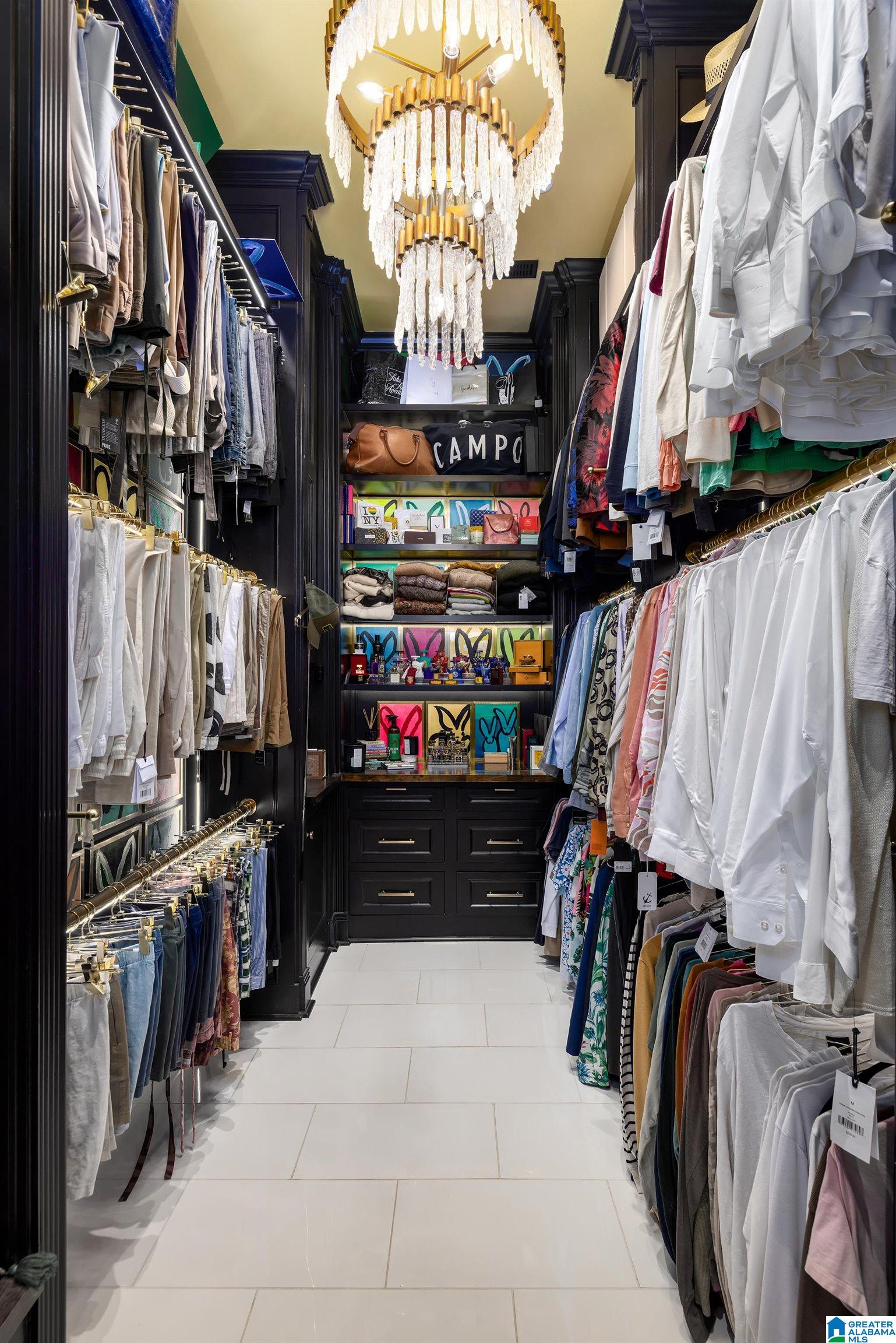 3525 SHANDWICK PLACE