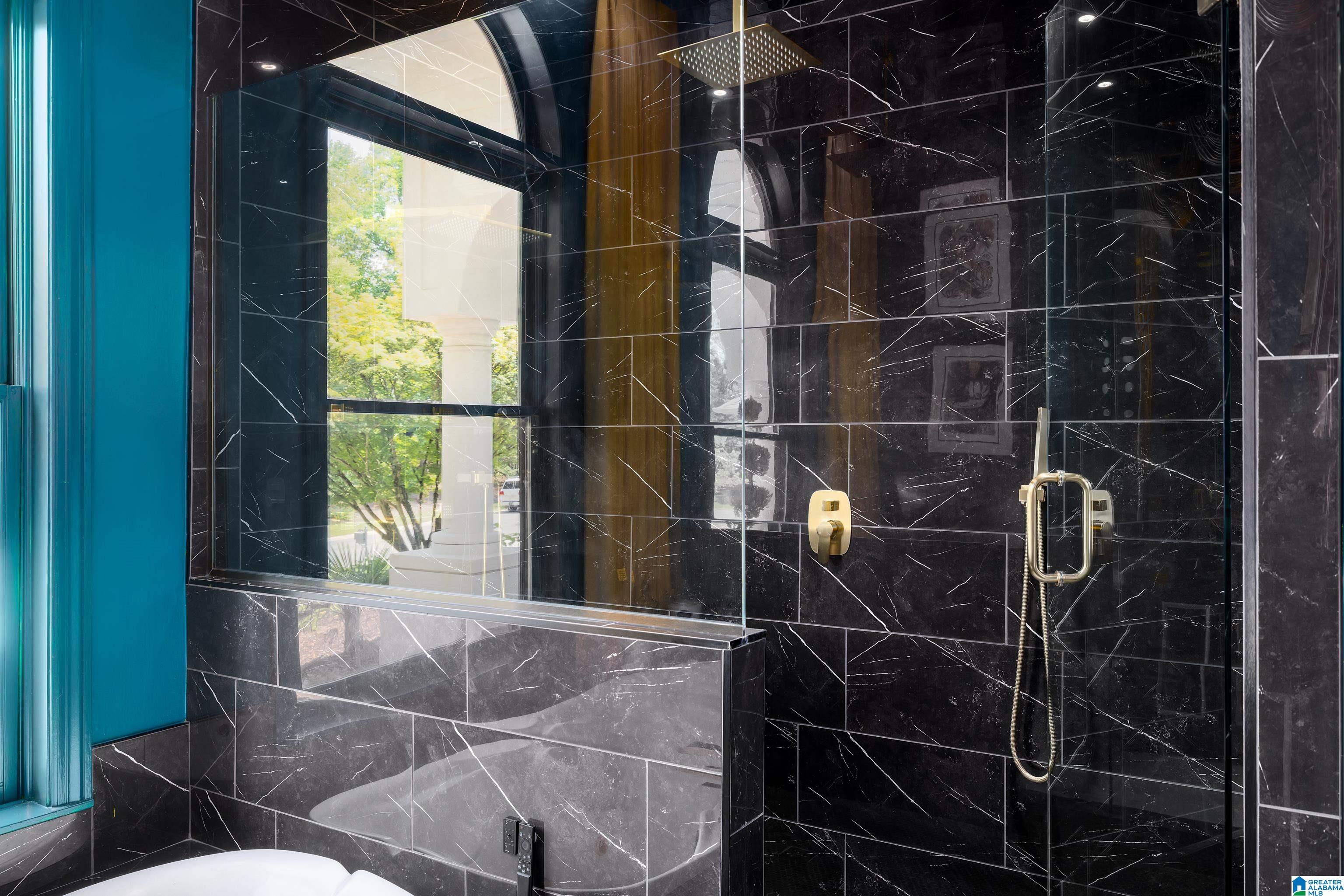 3525 SHANDWICK PLACE