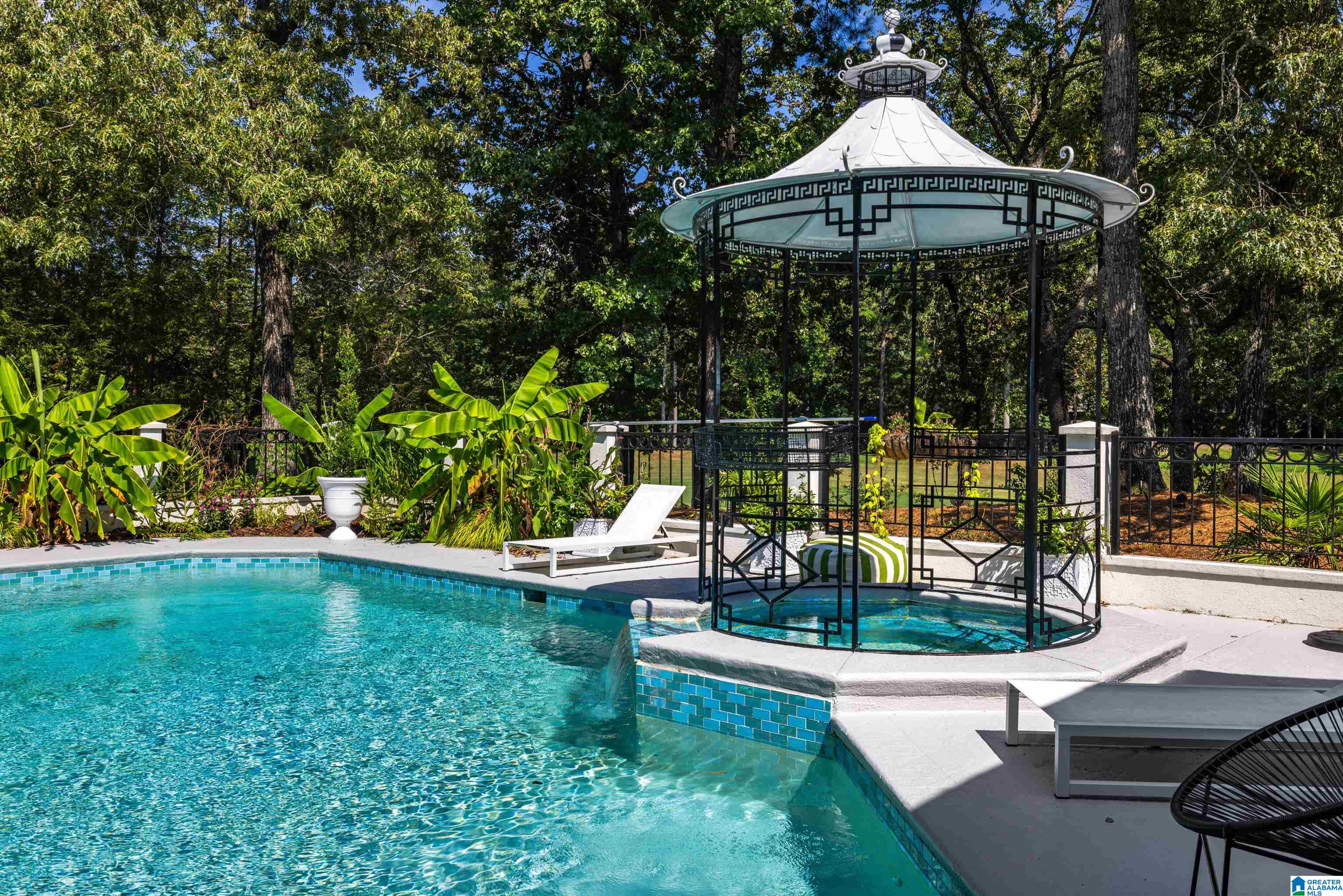 3525 SHANDWICK PLACE