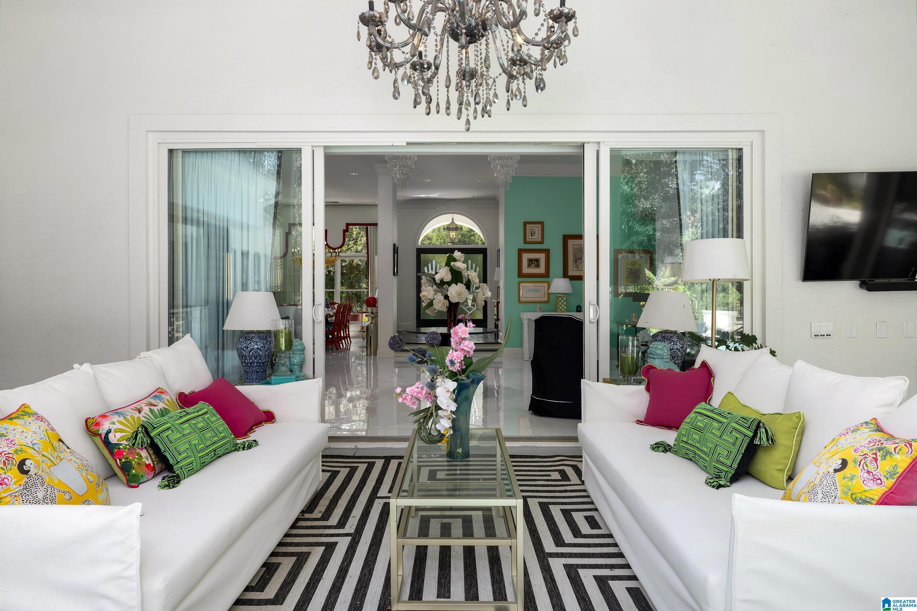 3525 SHANDWICK PLACE