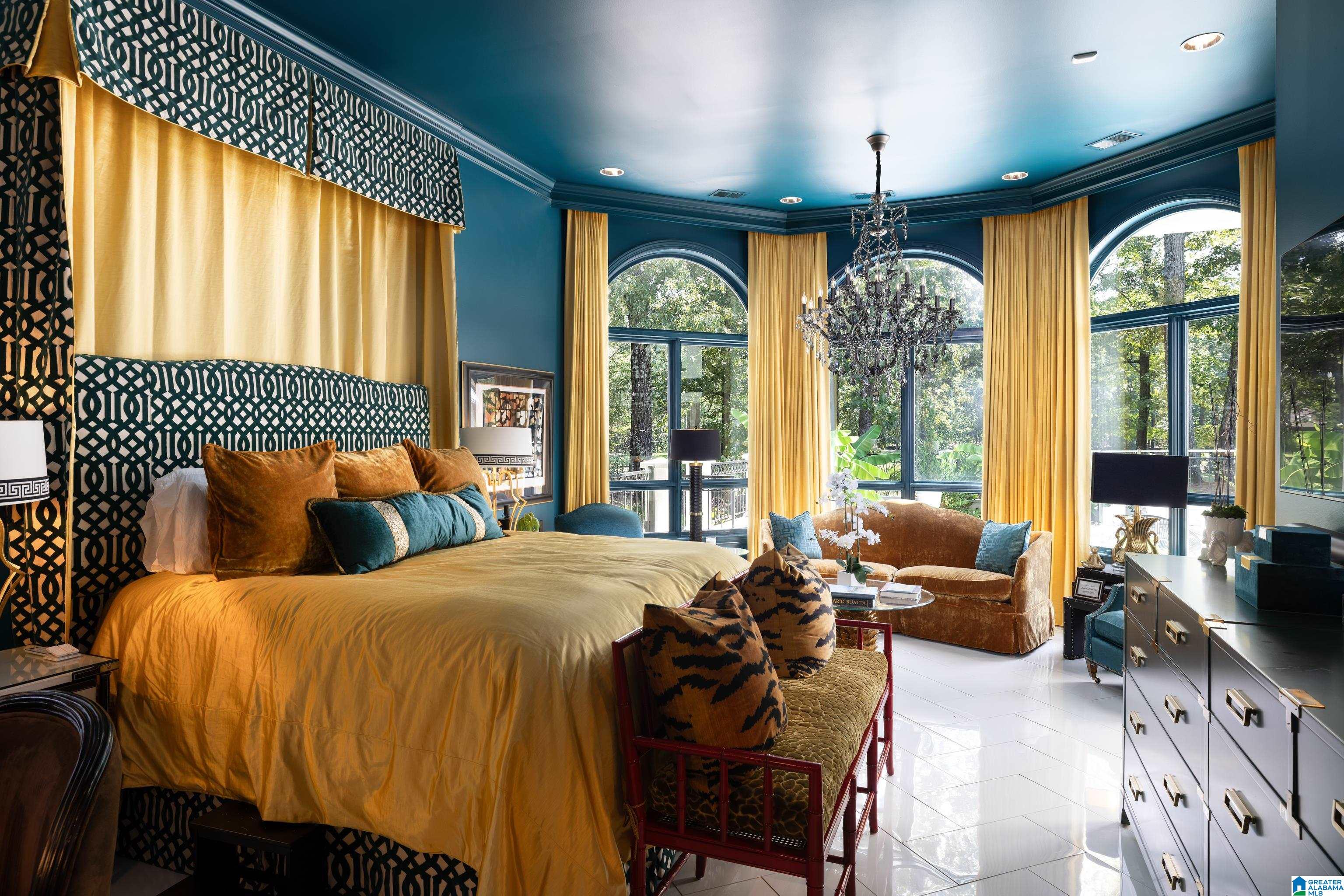 3525 SHANDWICK PLACE