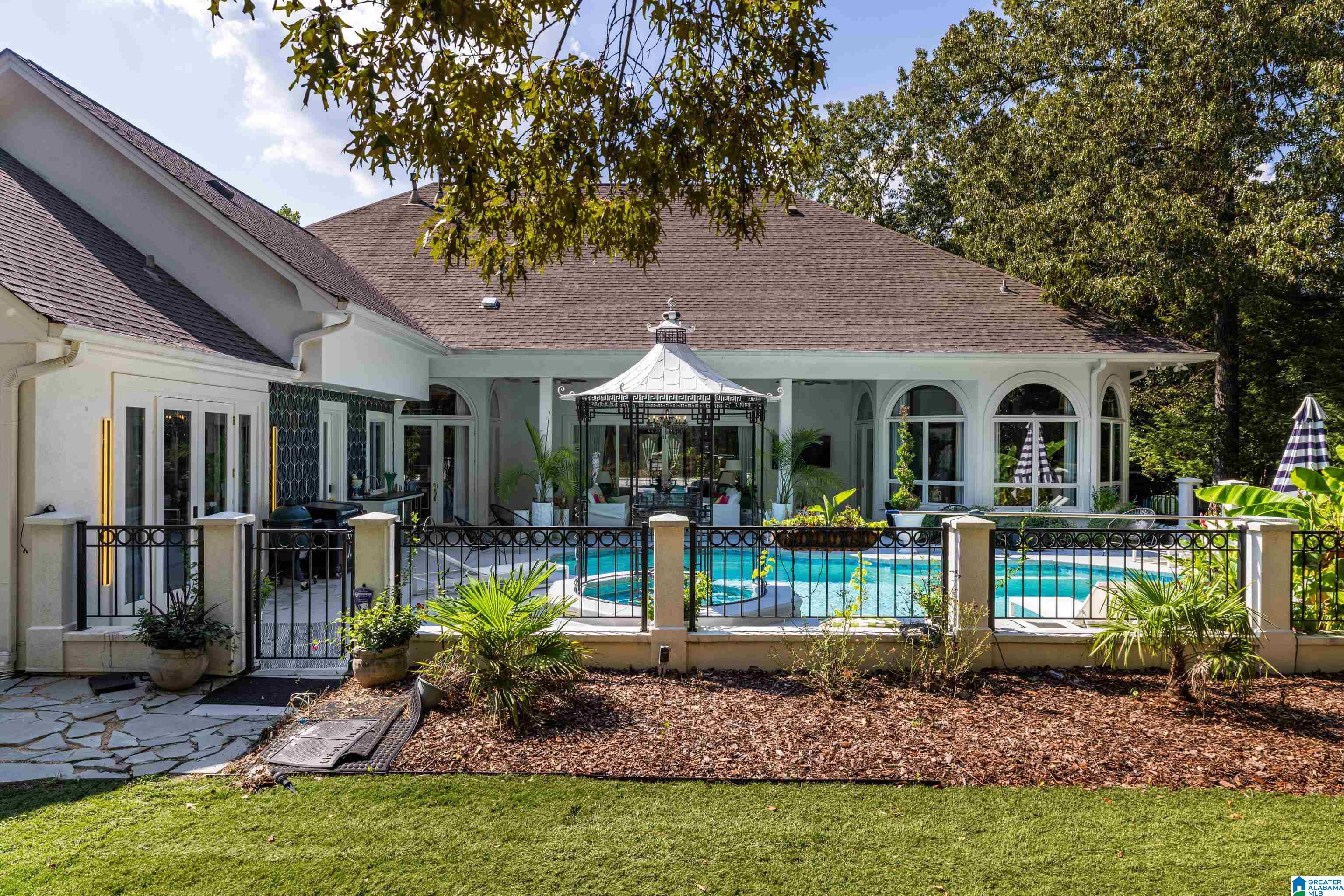 3525 SHANDWICK PLACE