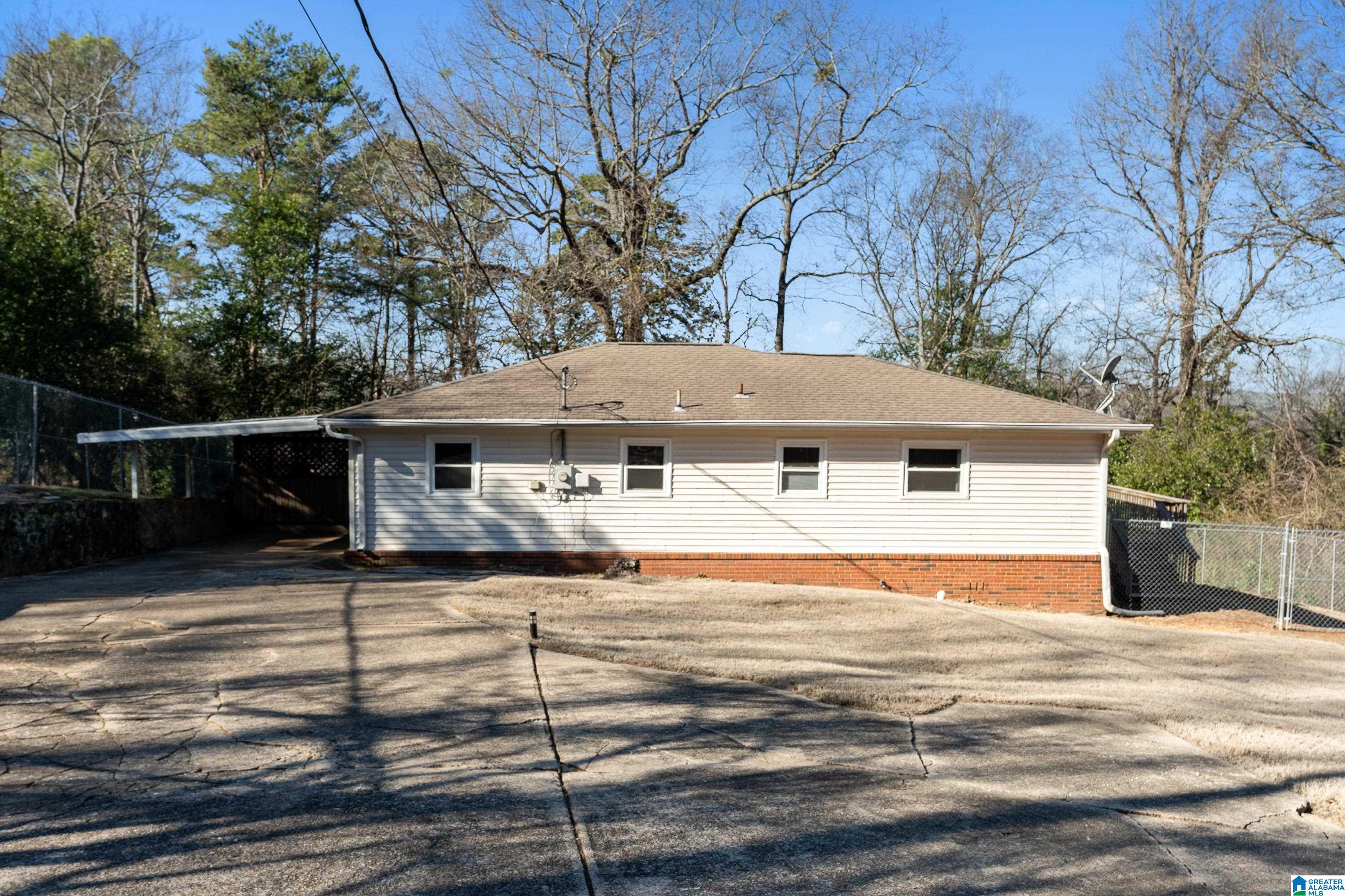 669 RIDGE TOP CIRCLE