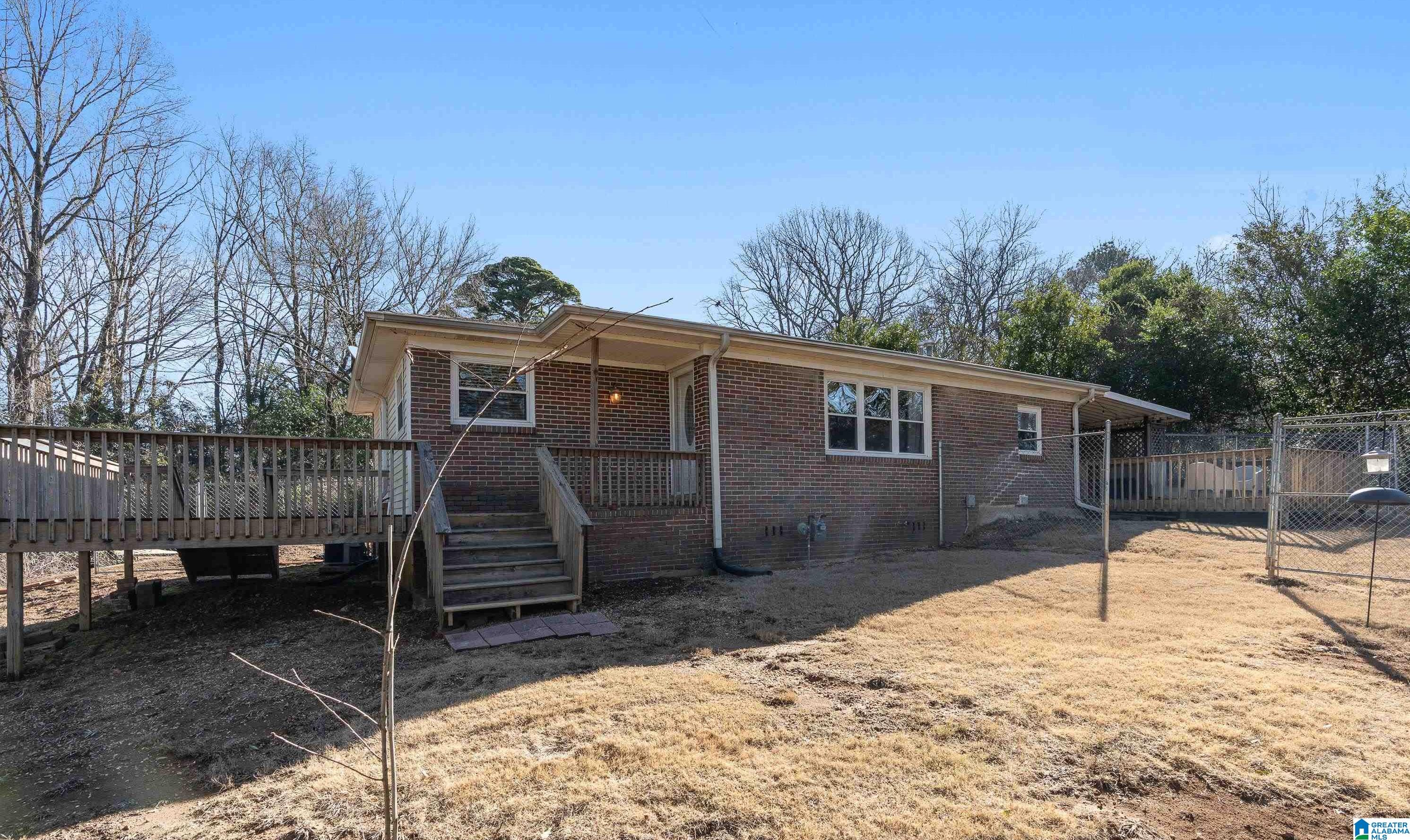 669 RIDGE TOP CIRCLE