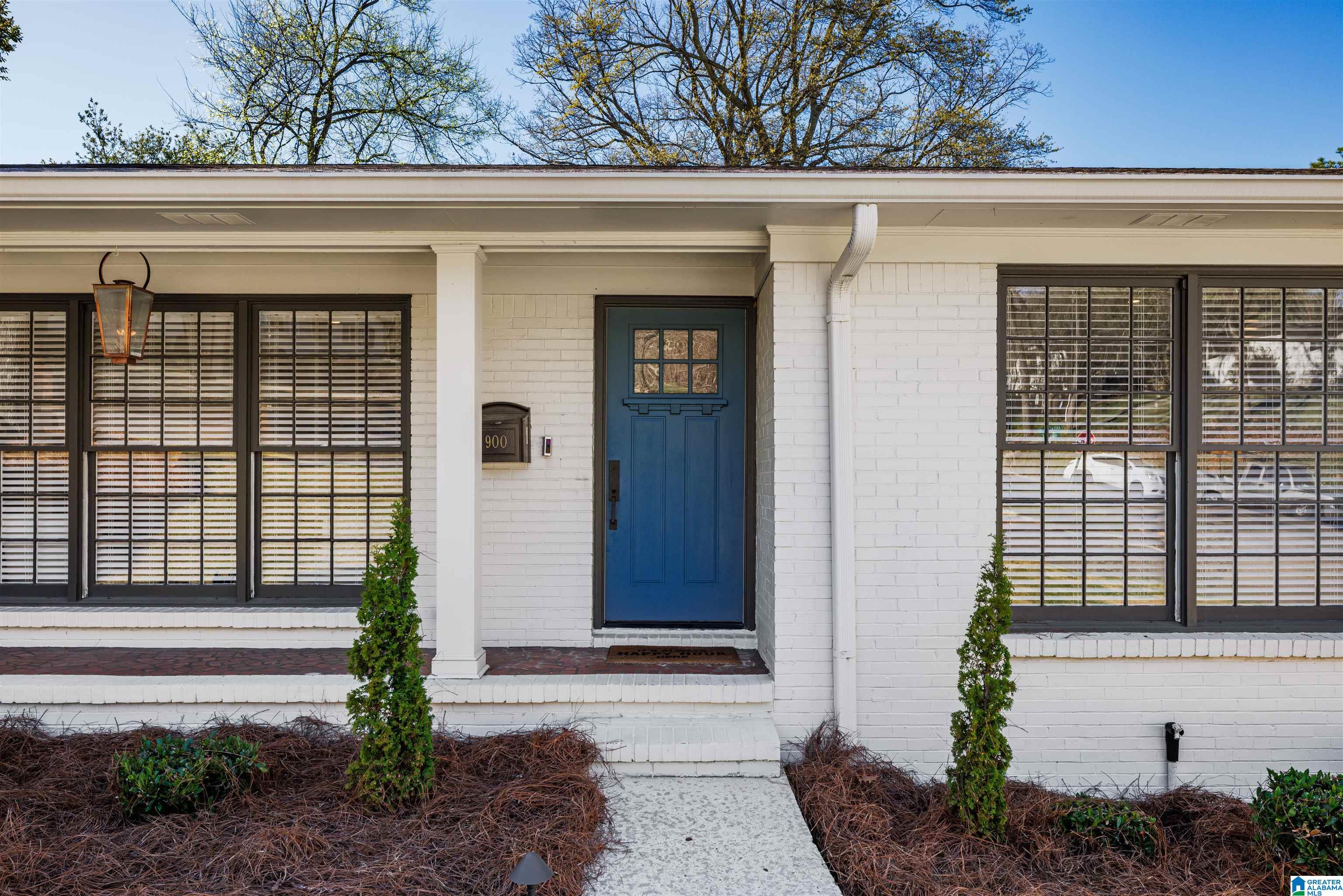 900 LANDALE ROAD