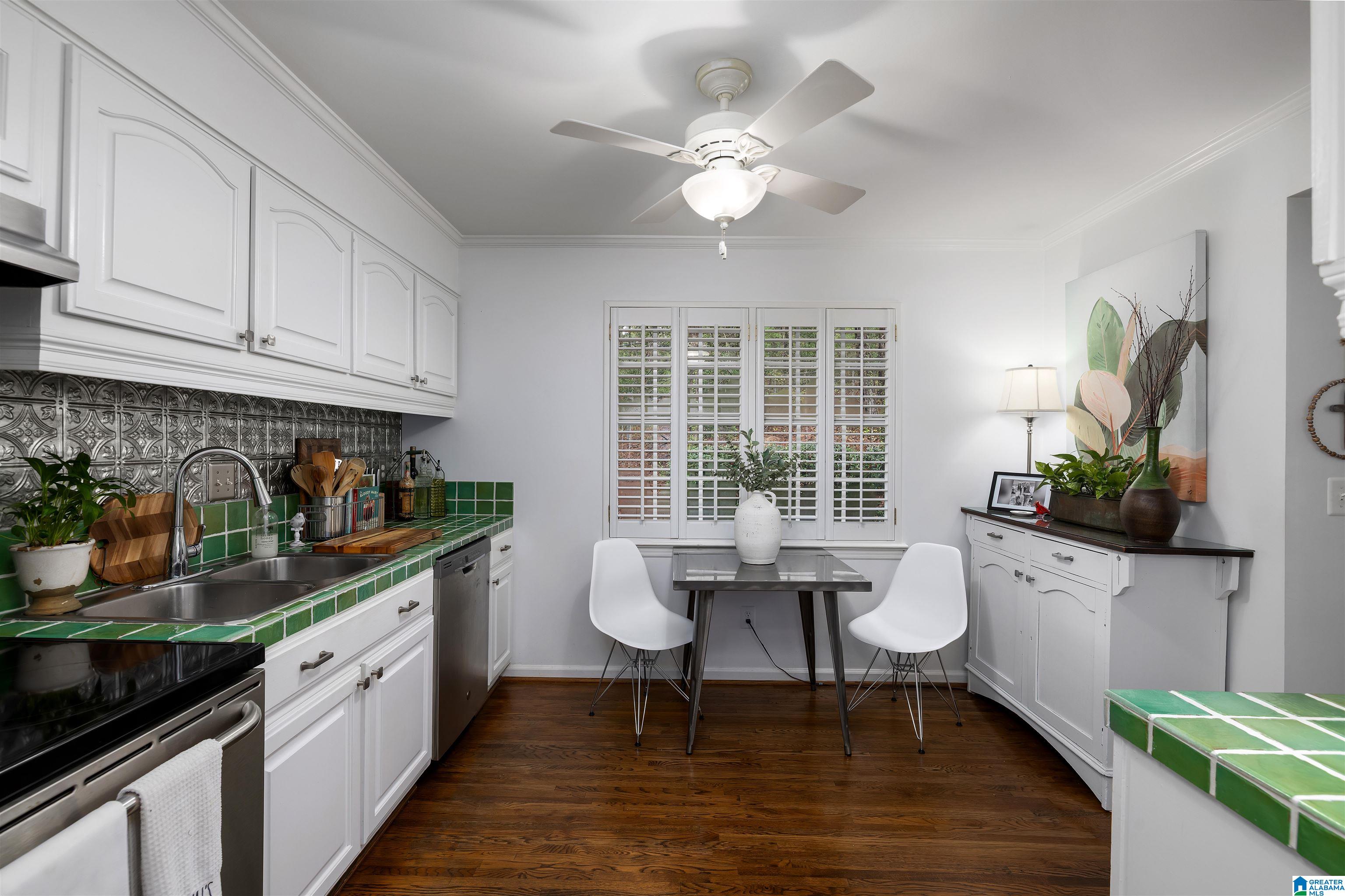 4328 WILDERNESS ROAD 4328