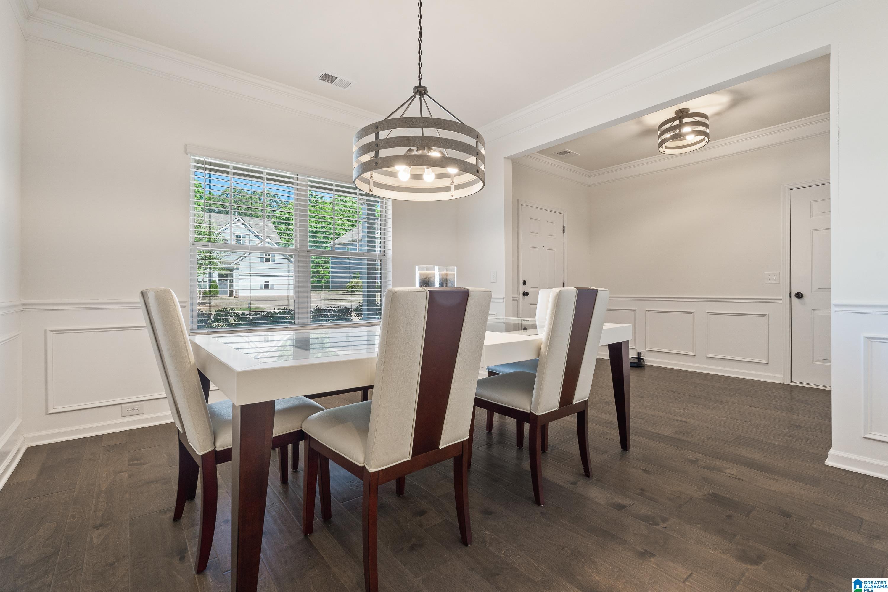 245 LAKERIDGE DRIVE