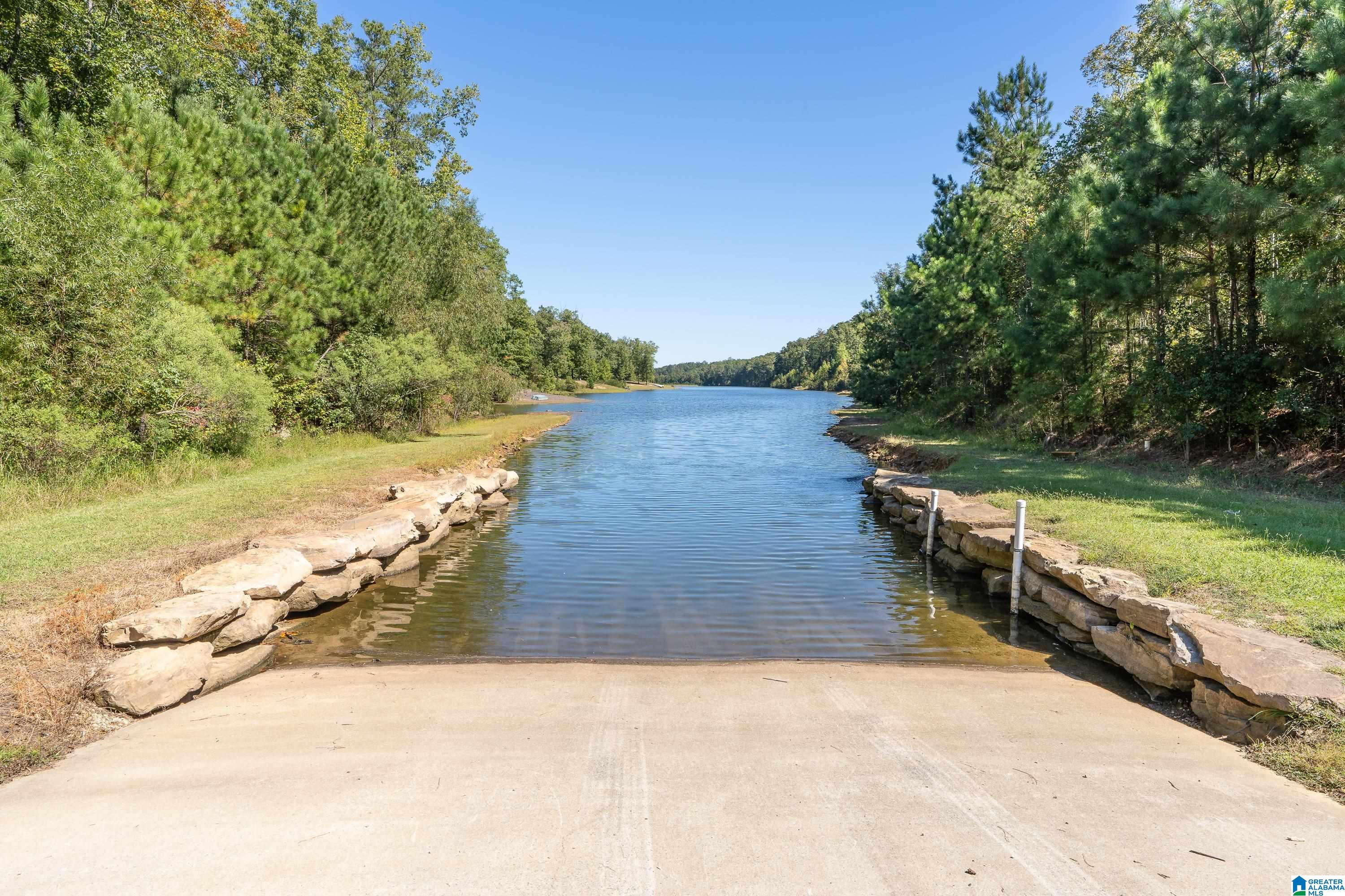245 LAKERIDGE DRIVE