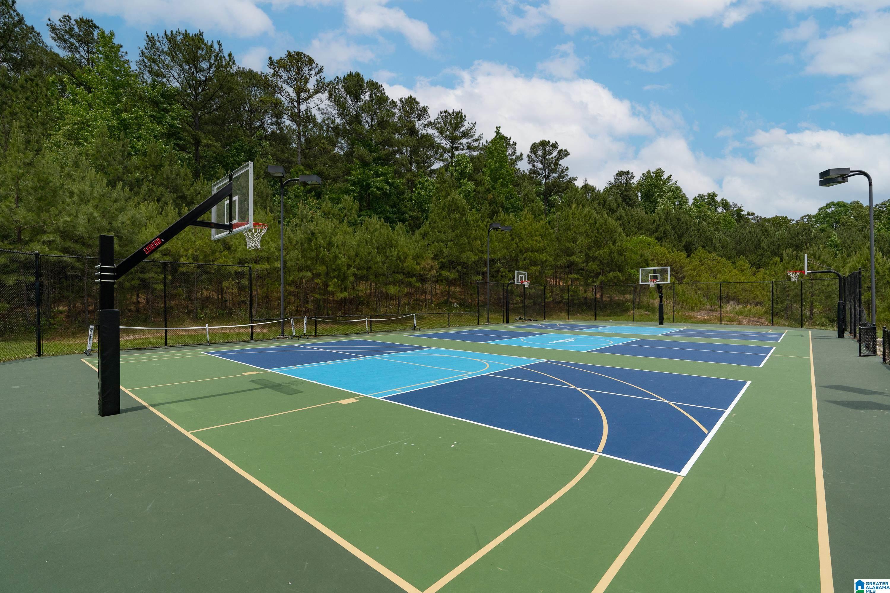 245 LAKERIDGE DRIVE