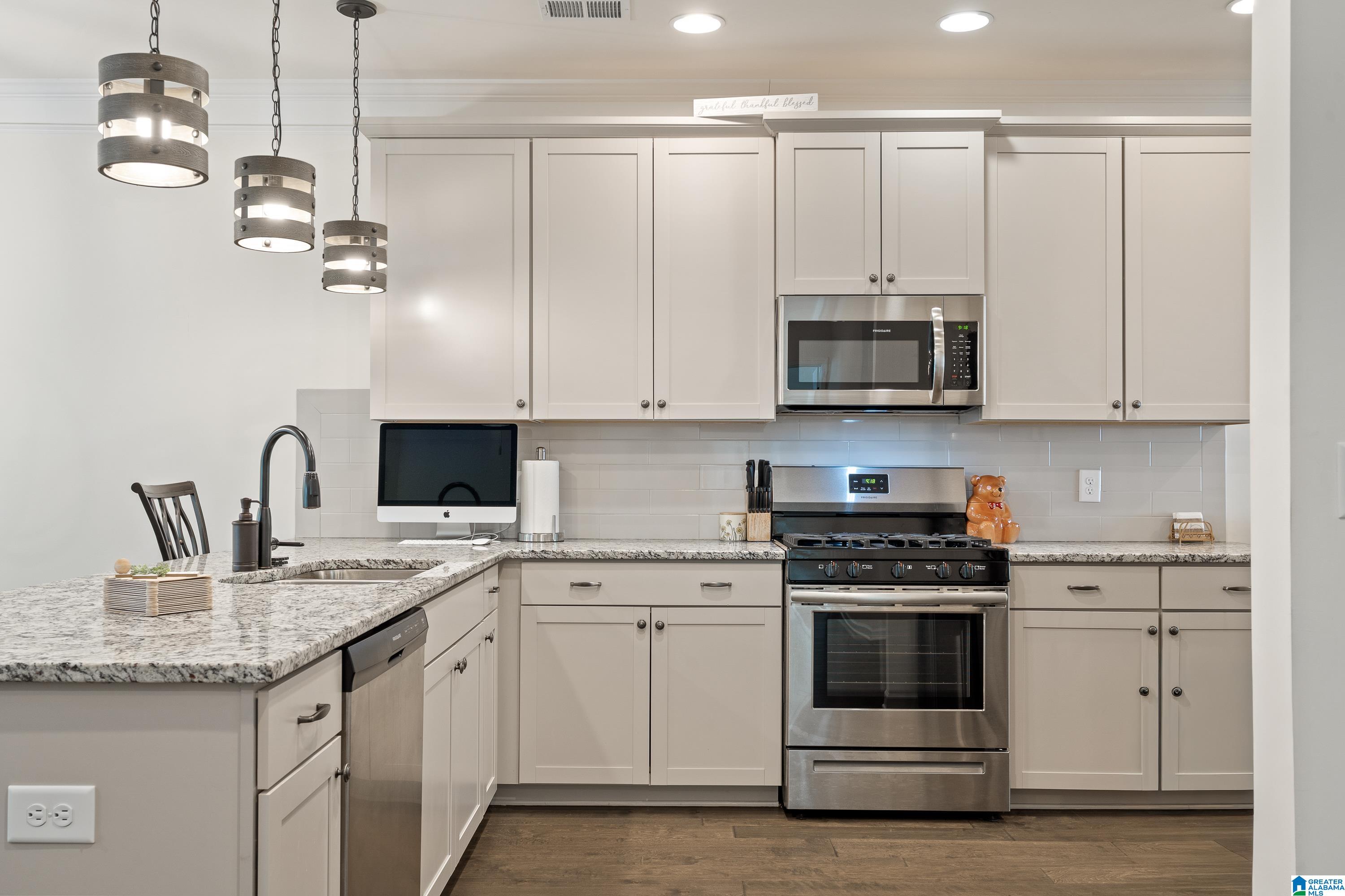 245 LAKERIDGE DRIVE