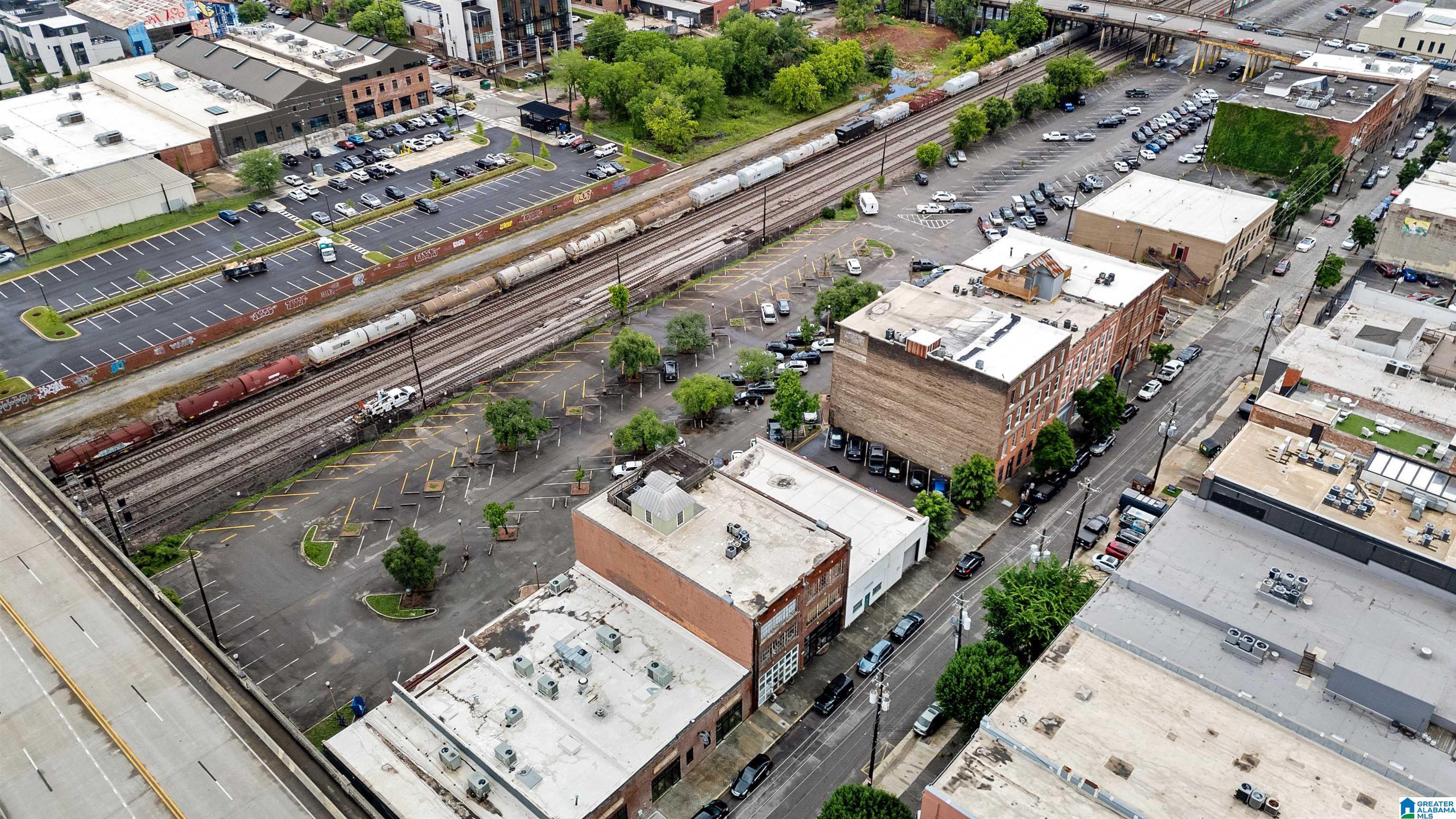 2327 MORRIS AVENUE Unit: 3A