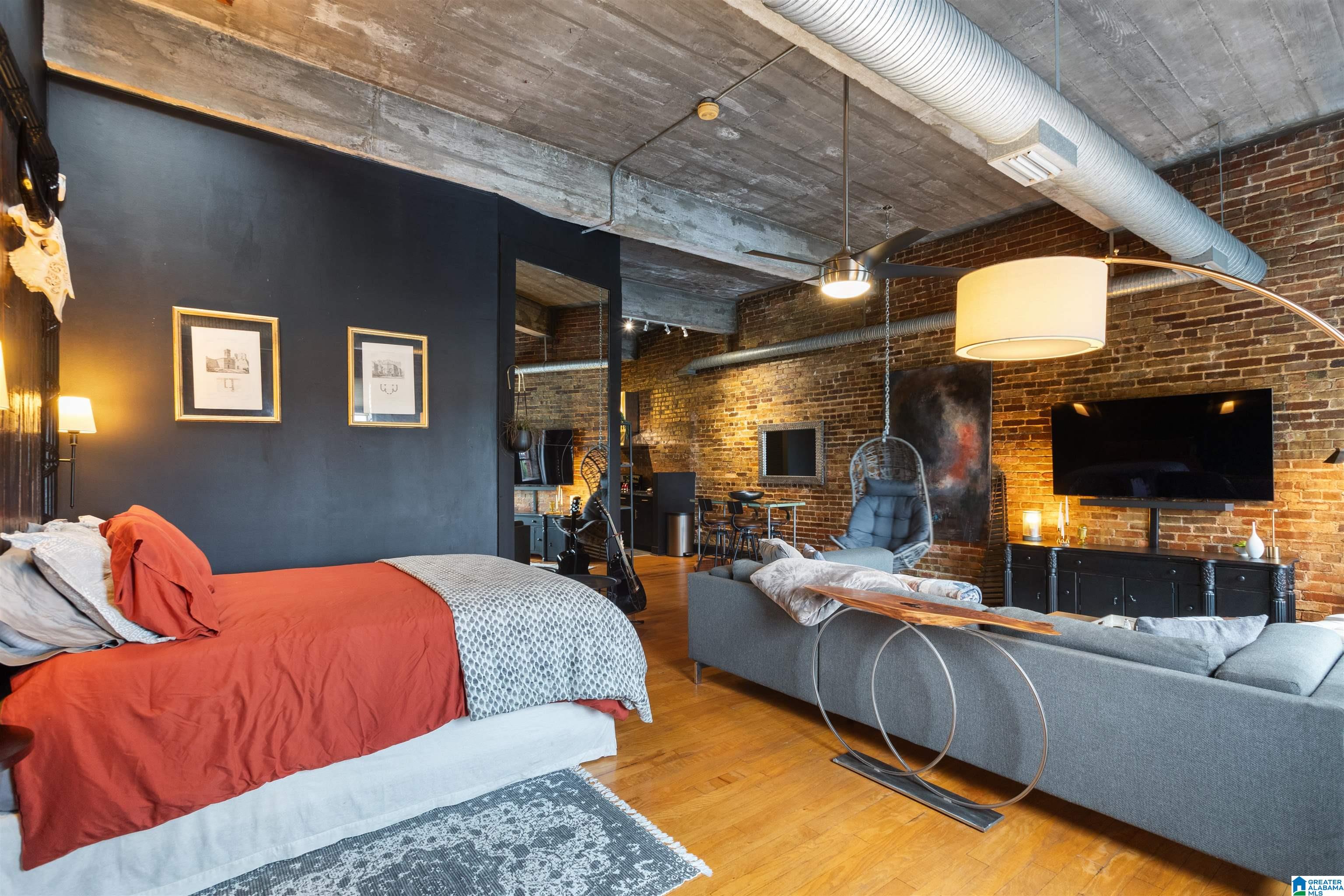 2327 MORRIS AVENUE Unit: 3A