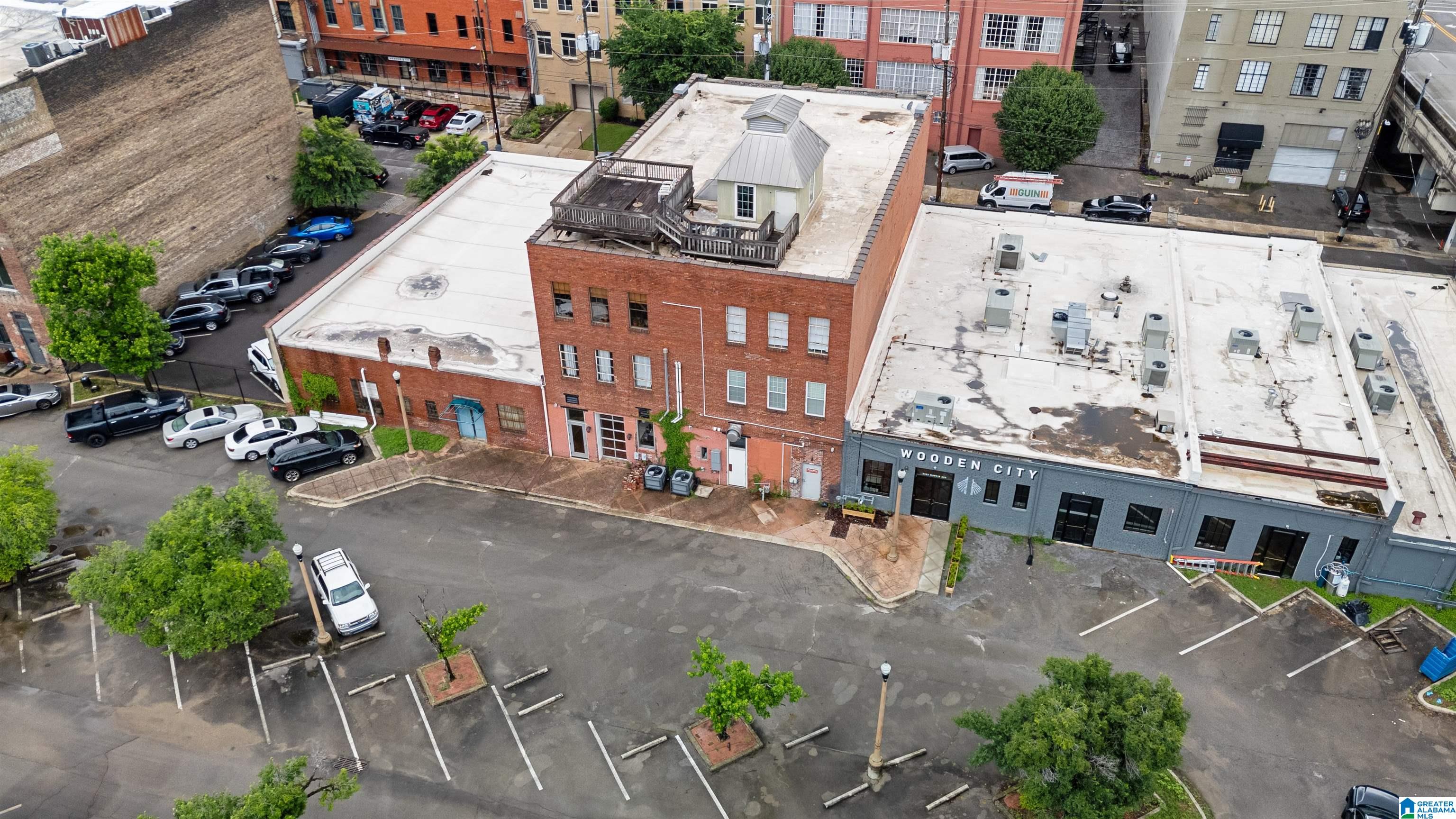 2327 MORRIS AVENUE Unit: 3A