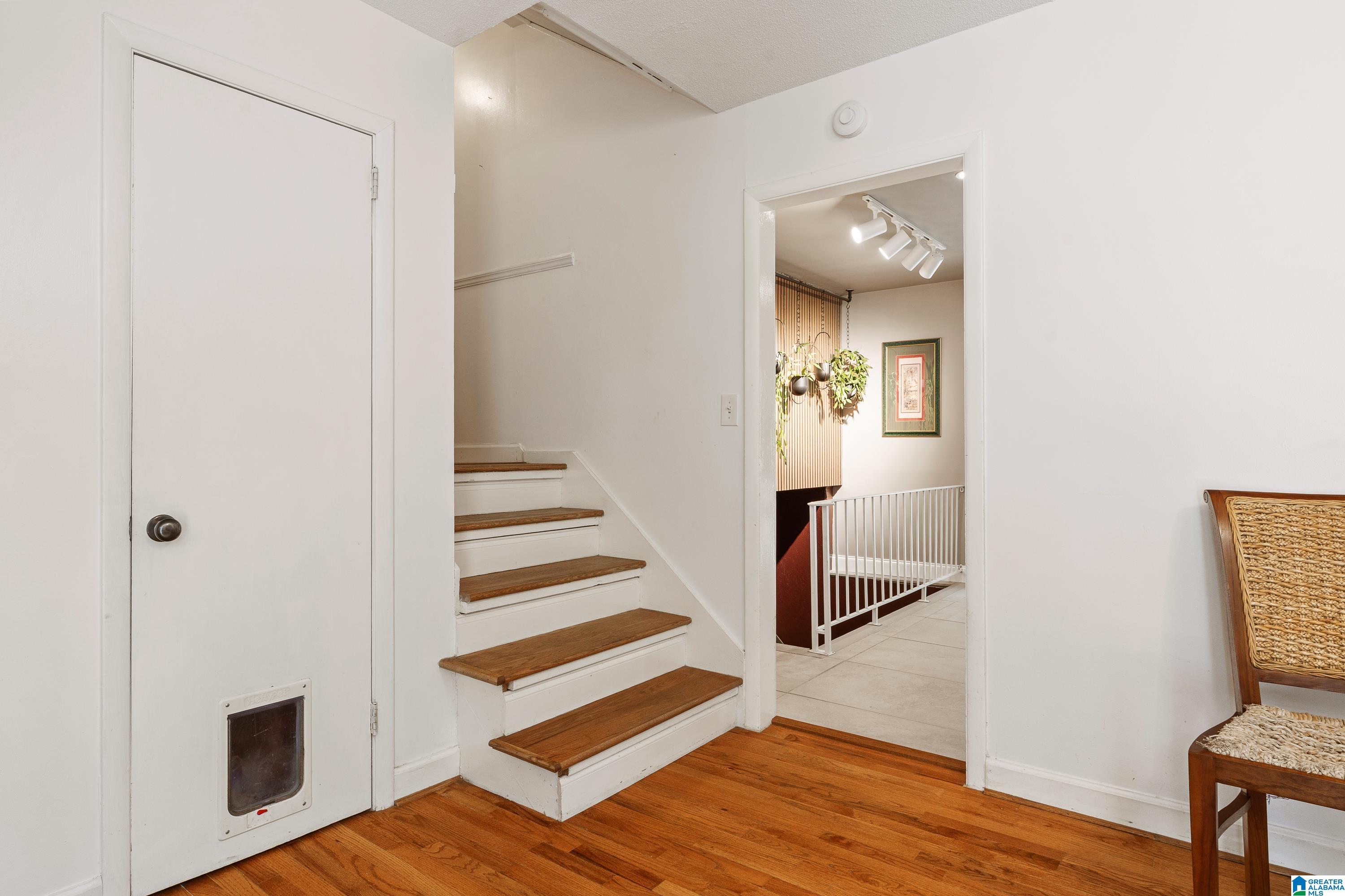 532 CONWAY LANE