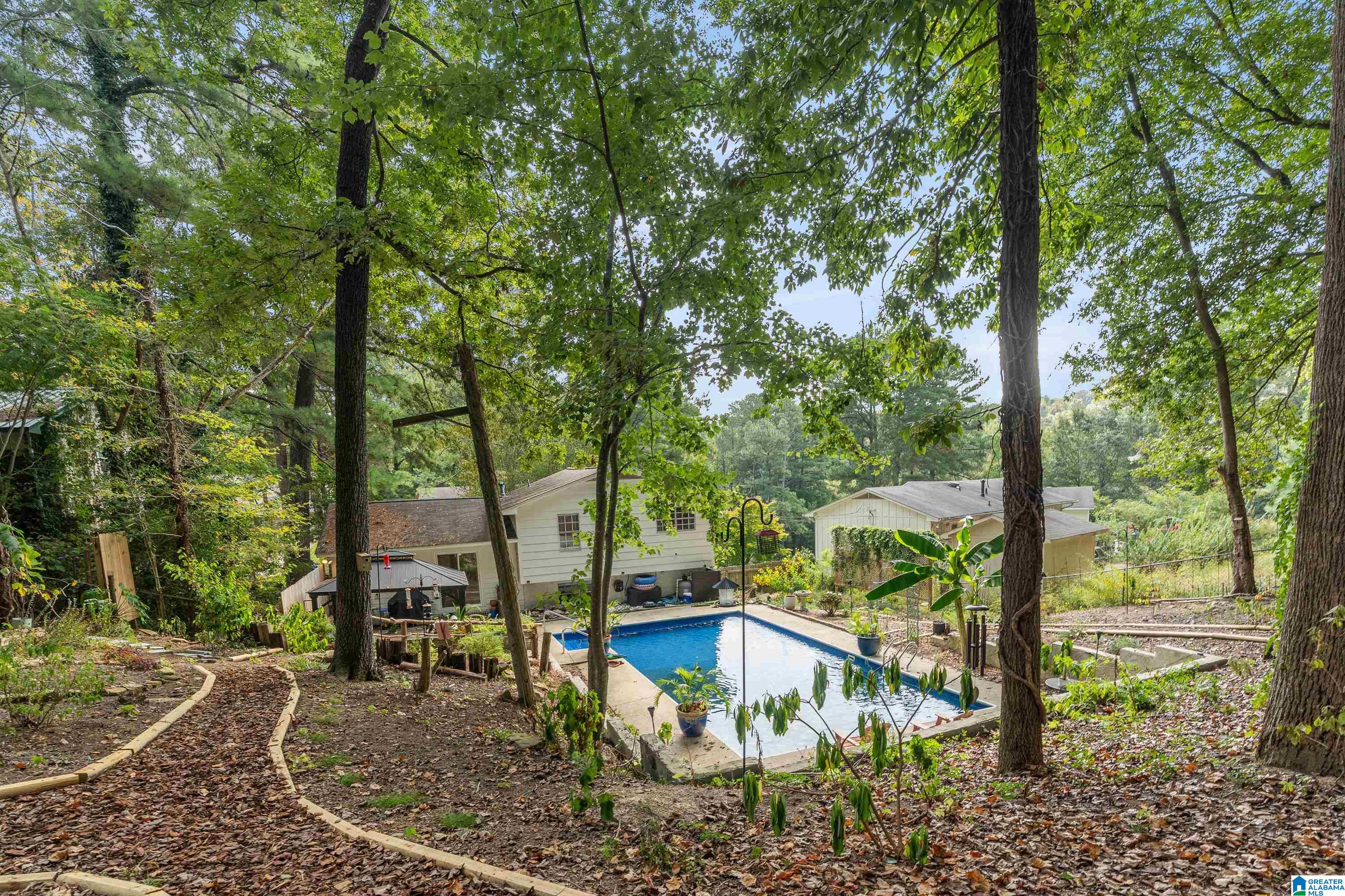 532 CONWAY LANE
